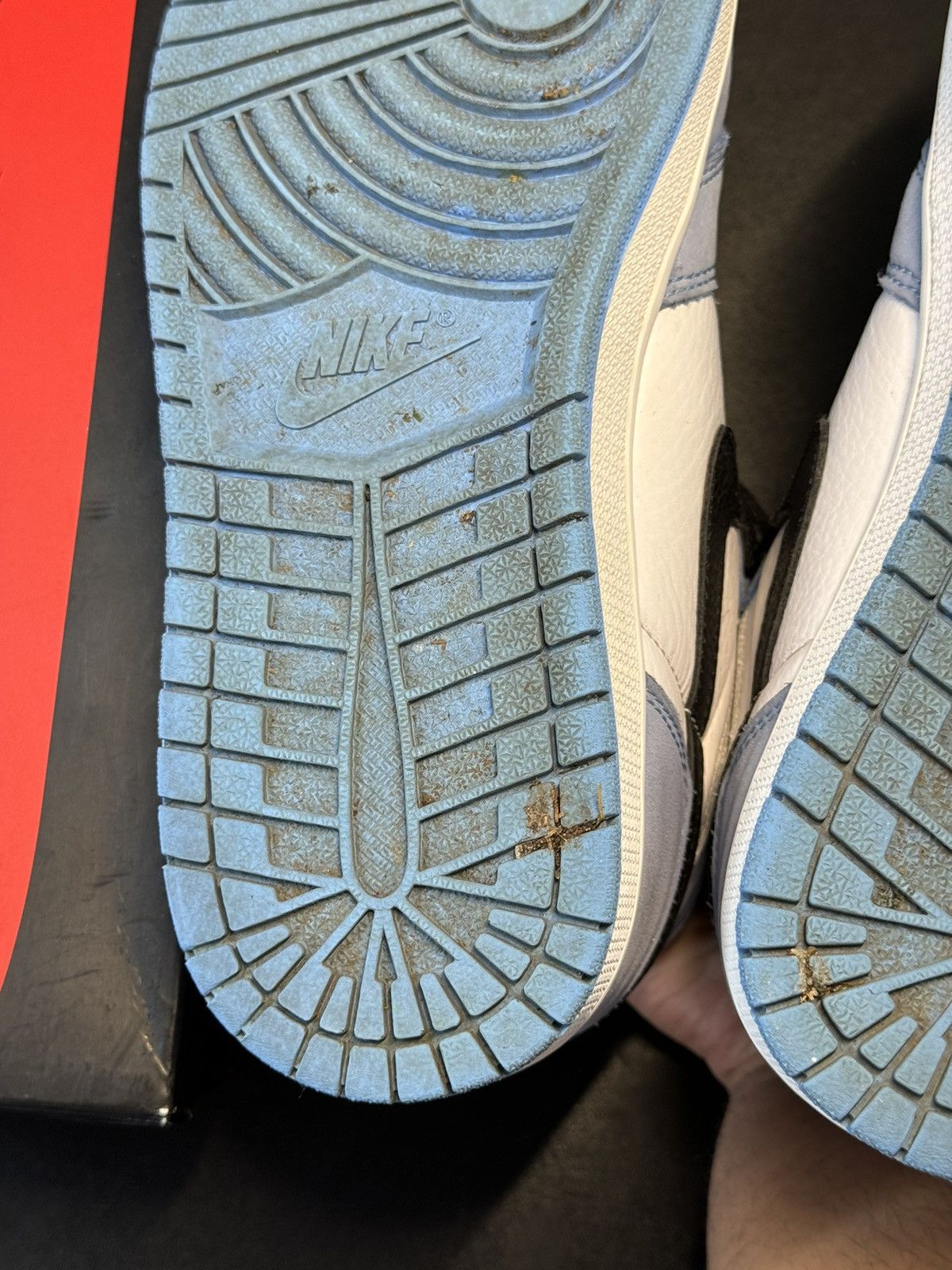 Jordan Brand × Nike Jordan 1 High - University Blue - 8.5 — Good Condition Size US 8.5 / EU 41-42 - 14 Thumbnail