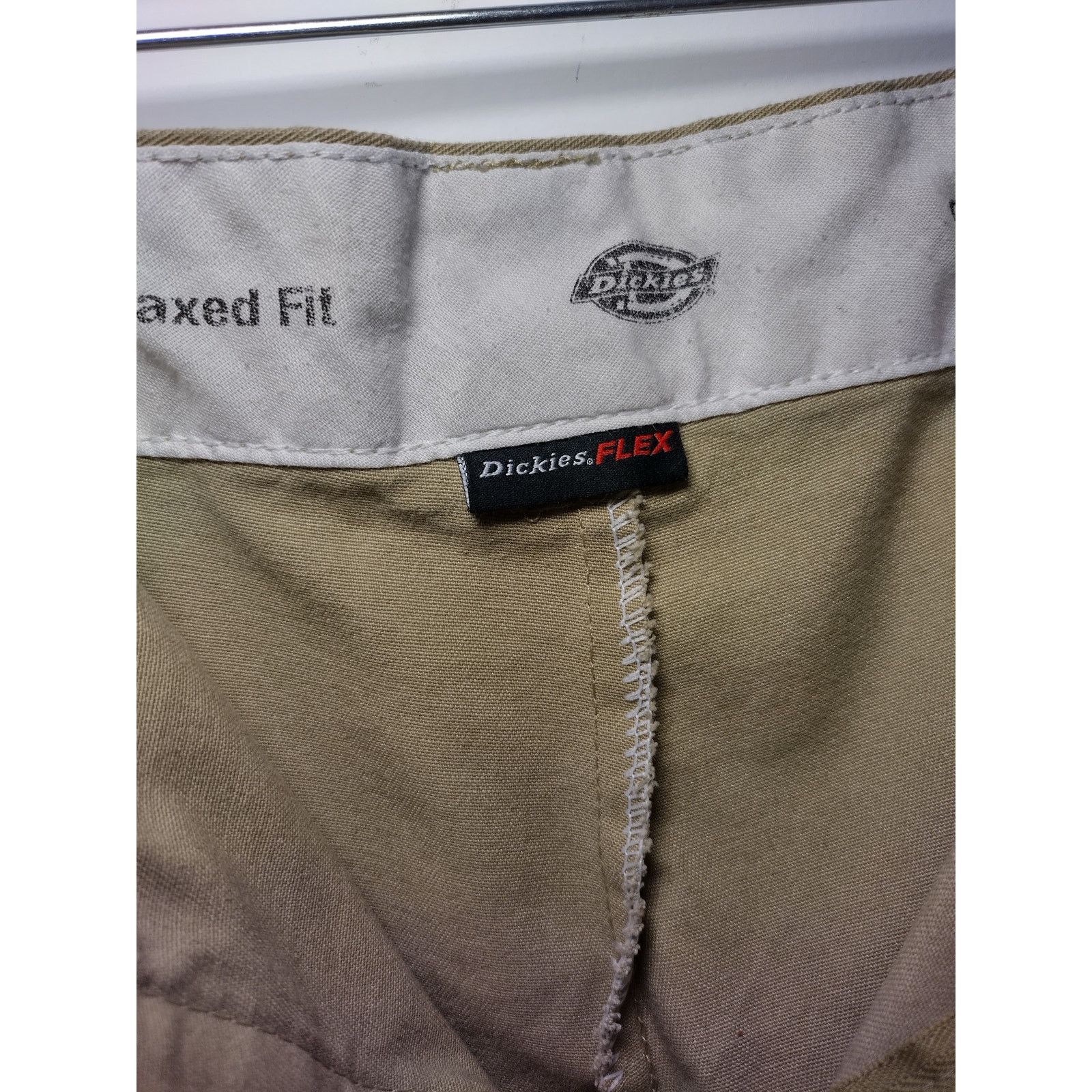 Dickies Dickies Mens Flex Chino Shorts Flat Front Relaxed Fit Khaki Size US 36 / EU 52 - 11 Thumbnail