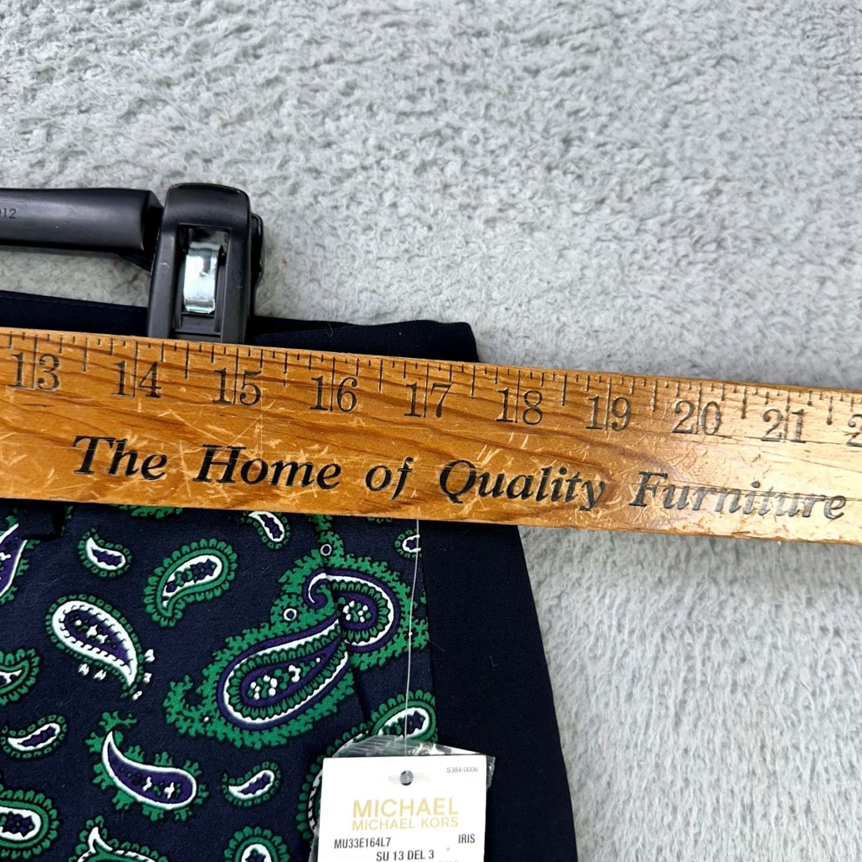 Michael Kors VINTAGE? No. Michael Kors Women Paisley Pants 10 Blue Green Pull On Stretch Flat Front NEW Size 32" / US 10 / IT 46 - 7 Thumbnail