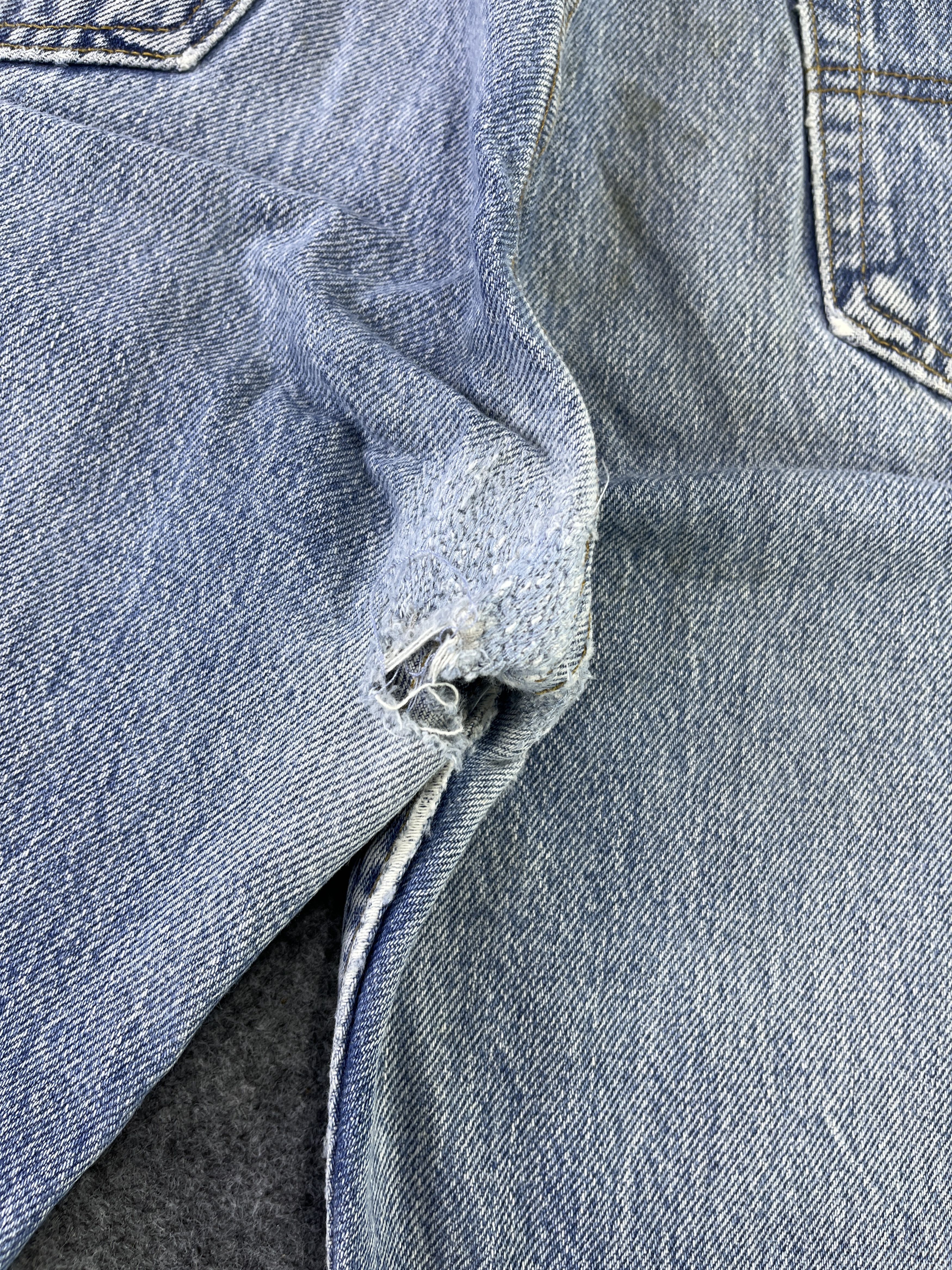 Levi's 90's Vintage Levis 501 Stone Wash Jeans - J918 Size US 33 - 15 Thumbnail