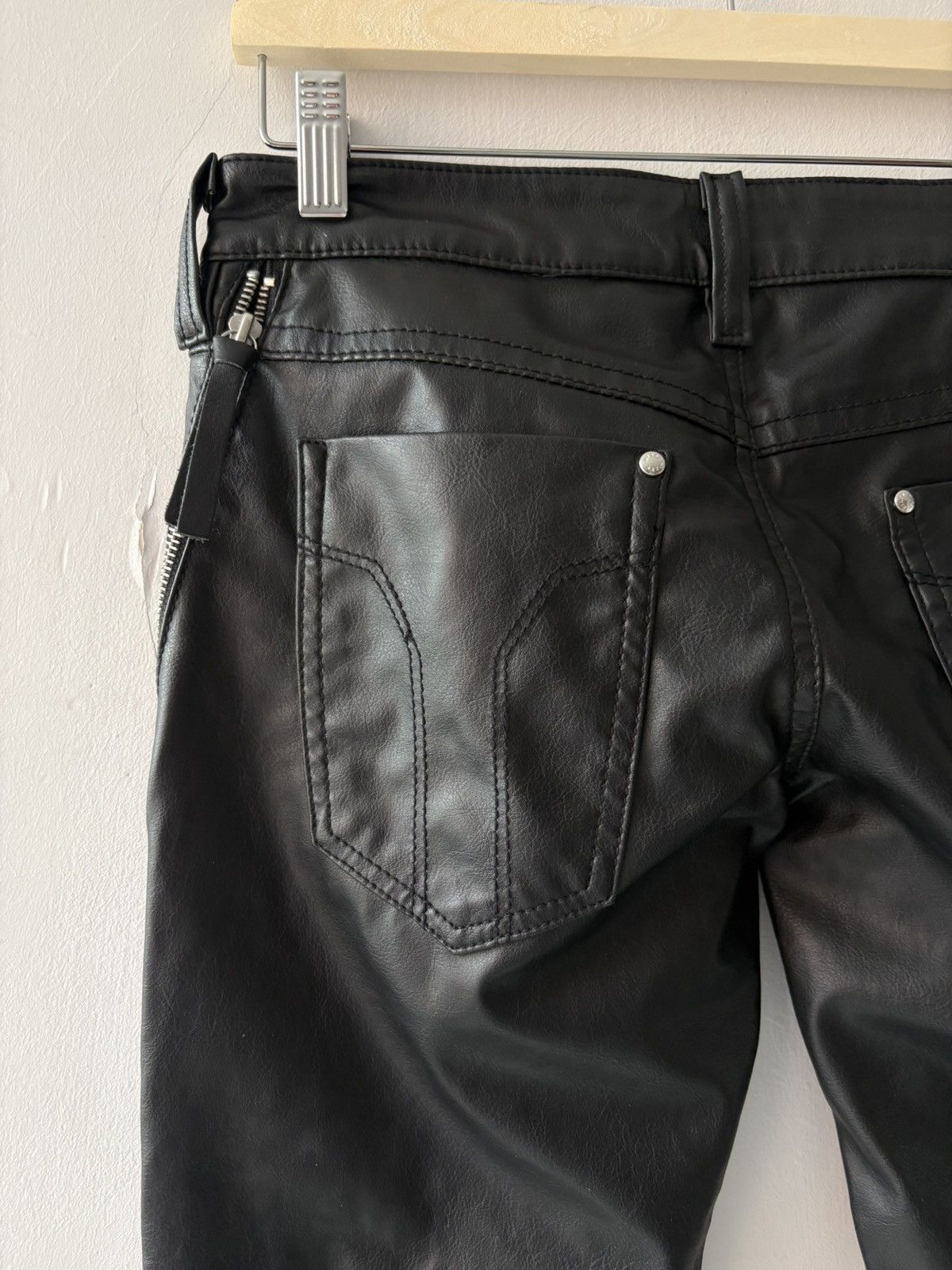 Miss Sixty Miss Sixty leather trousers Size 26" / US 2 / IT 38 - 18 Thumbnail