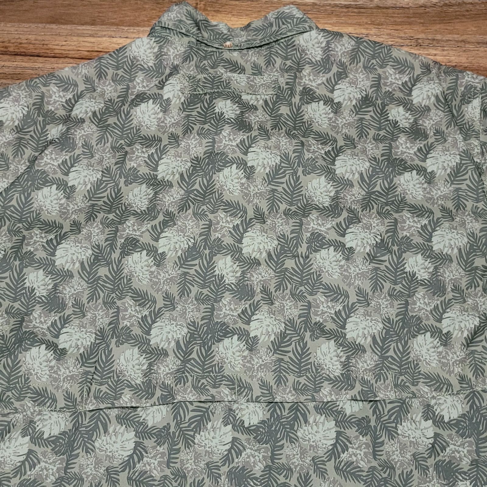 Duluth Trading Company Duluth Trading Co Full Button Standard Fit Shirt - Size XL Size US XL / EU 56 / 4 - 4 Thumbnail