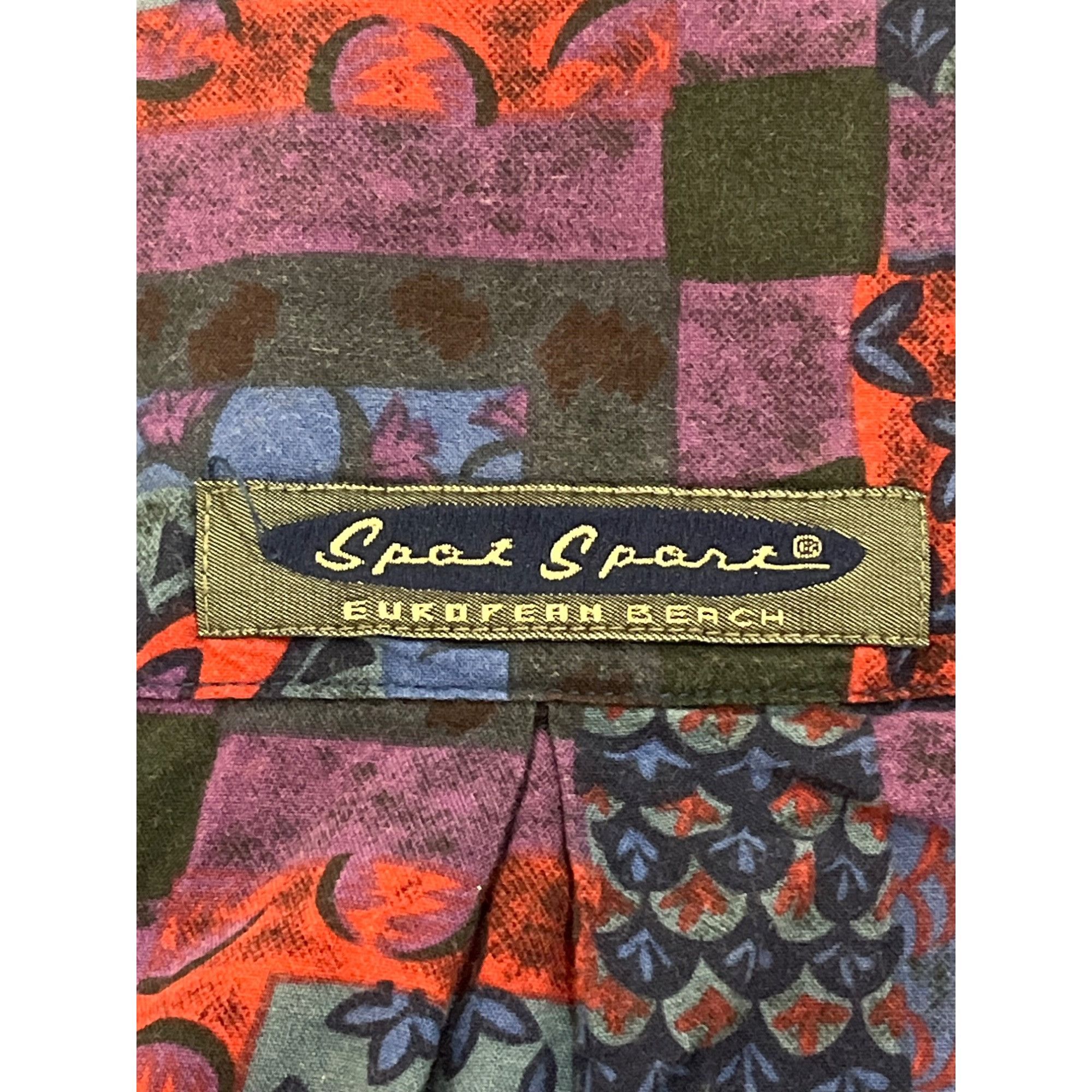 Vintage L | Vintage Crazy Pattern Button Up Size US L / EU 52-54 / 3 - 4 Thumbnail