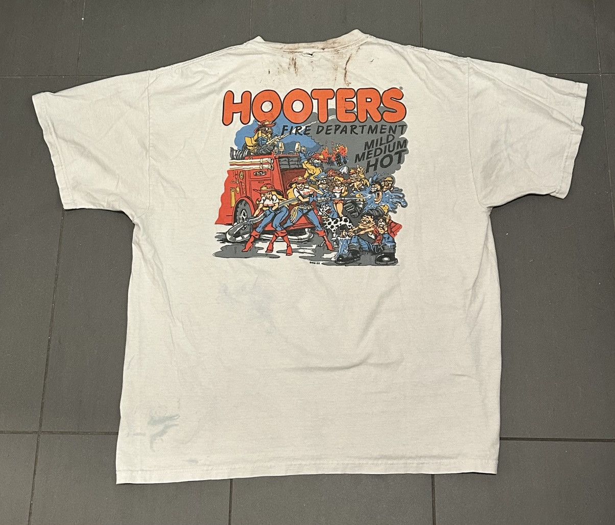 Other Trashed vintage hooters graphic tee Size US XL / EU 56 / 4 - 2 Thumbnail