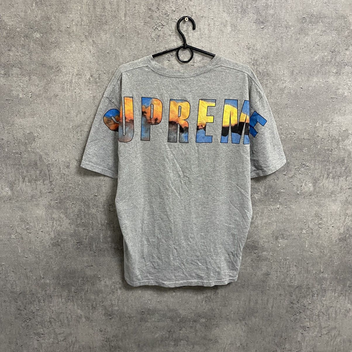 Supreme Supreme T-Shirt Big Logo Tee Size US L / EU 52-54 / 3 - 1 Thumbnail