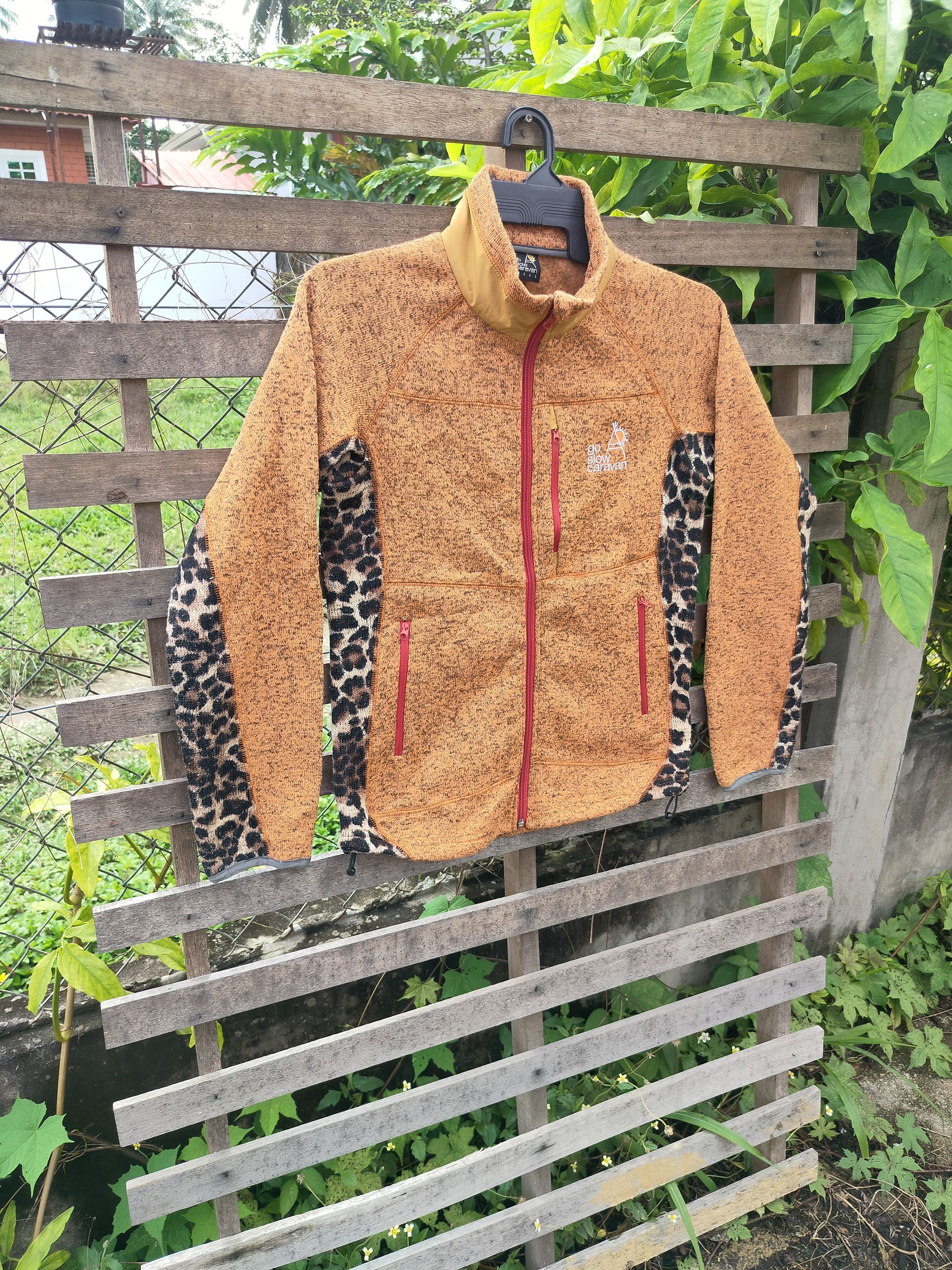 go slow caravan WILD!! GO SLOW CARAVAN LEOPARD 🐆 ZIPPER JACKET Size US S / EU 44-46 / 1 - 3 Thumbnail