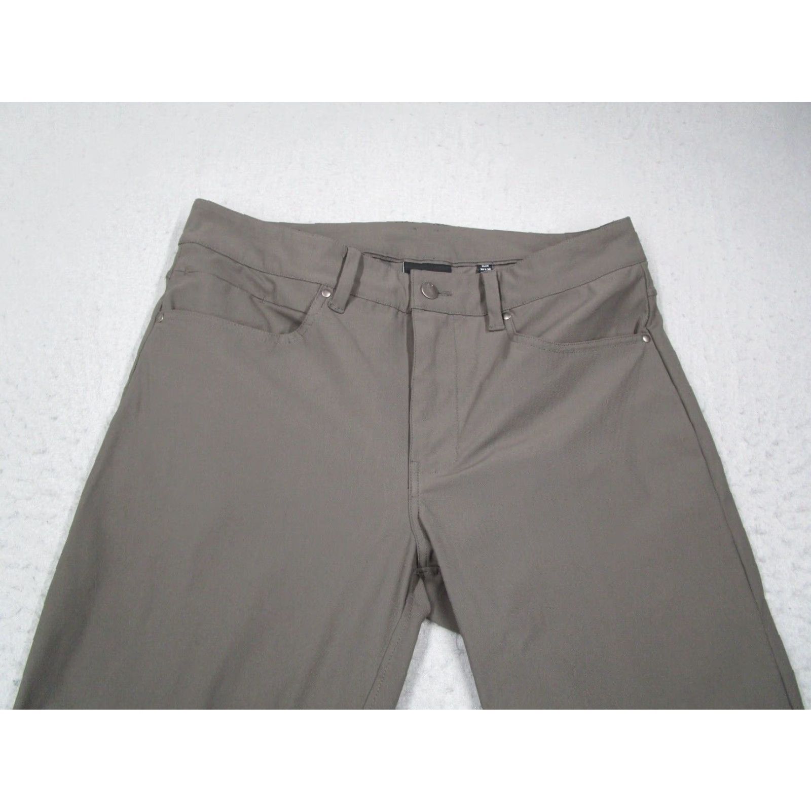 Cuts Cuts Mens Green Slim Fit Tapered 5-Pocket Pants 32x32 Casual Work Travel Buttonless? (Note: original lacks). Size US 32 / EU 48 - 2 Thumbnail
