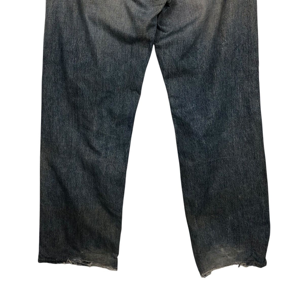 Levi's Levi’s Vintage Distressed Faded Denim Heavy Whiskers Rare Size US 32 / EU 48 - 13 Thumbnail