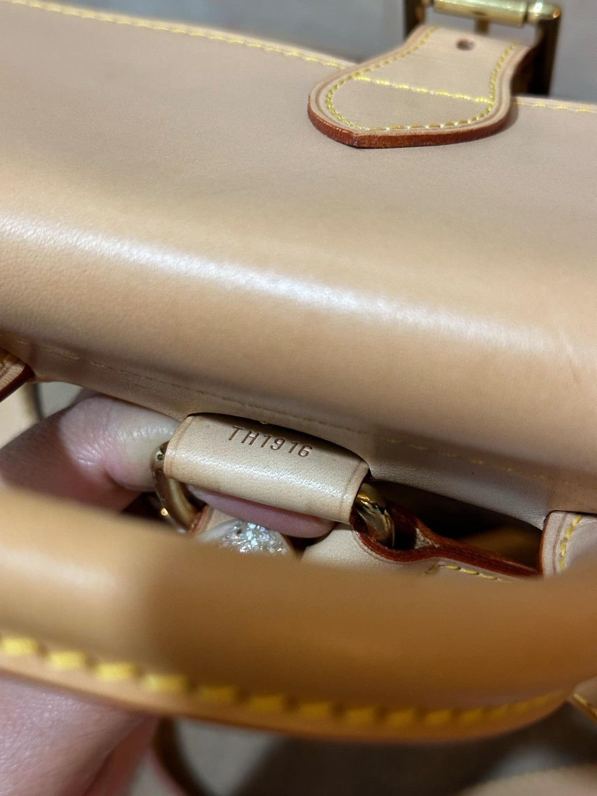 Louis Vuitton Louis Vuitton Backpack Size ONE SIZE - 15 Thumbnail