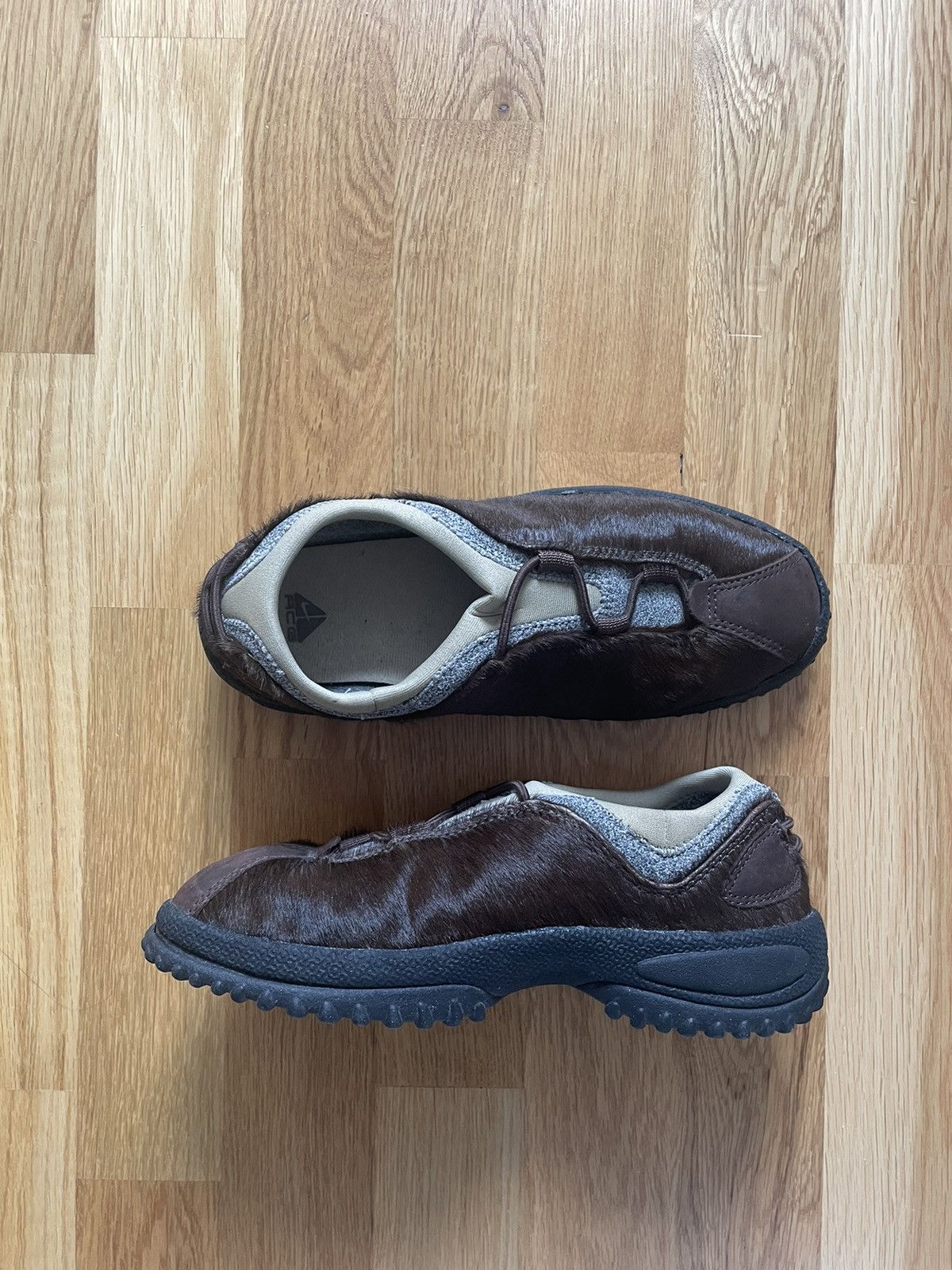 Nike ACG Nike ACG Air Baked Low pony hair 2002 Size US 7 / EU 40 - 2 Thumbnail