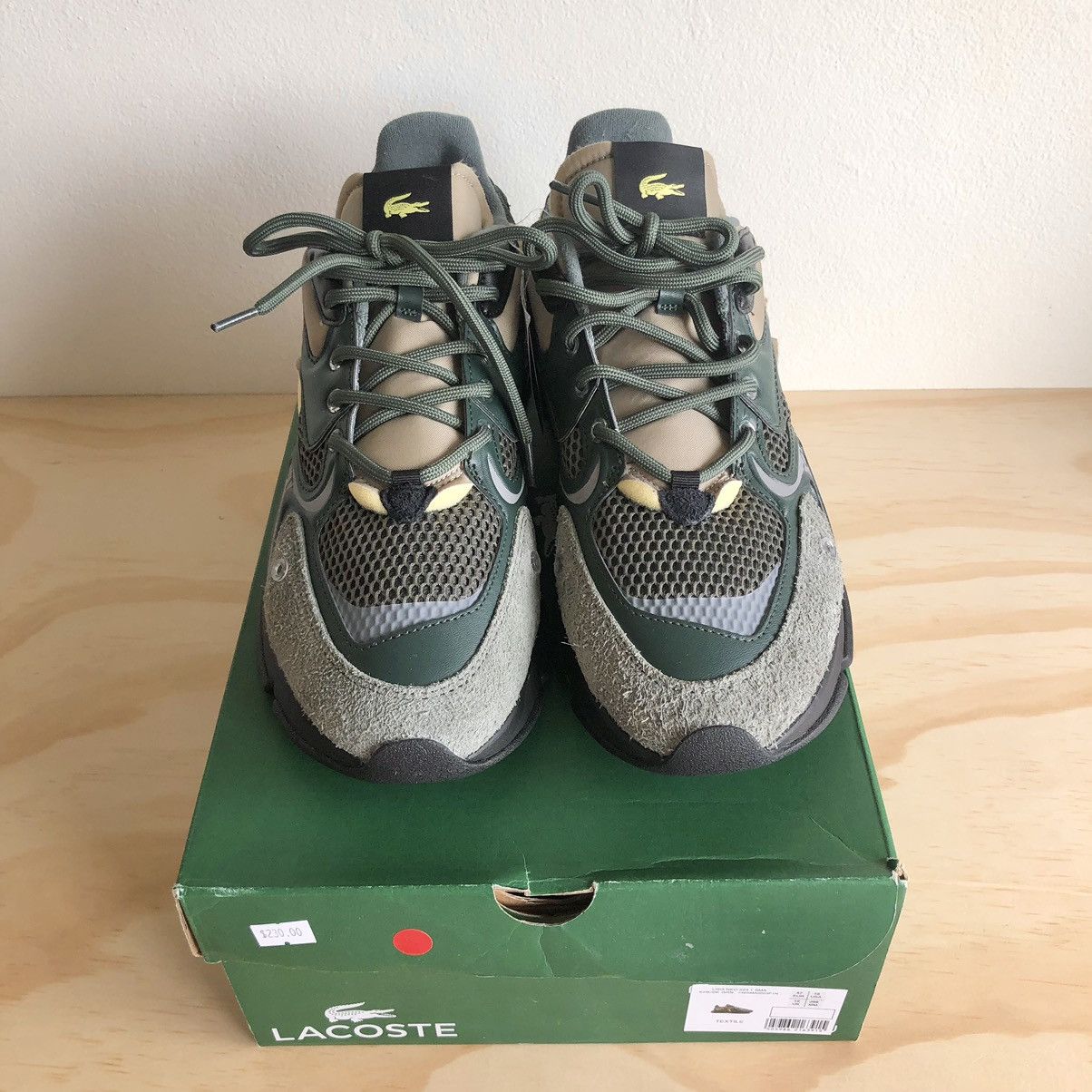 Lacoste Mens new Lacoste mixed fabric Neo trainer. Mens US 13 Size US 13 / EU 46 - 4 Thumbnail