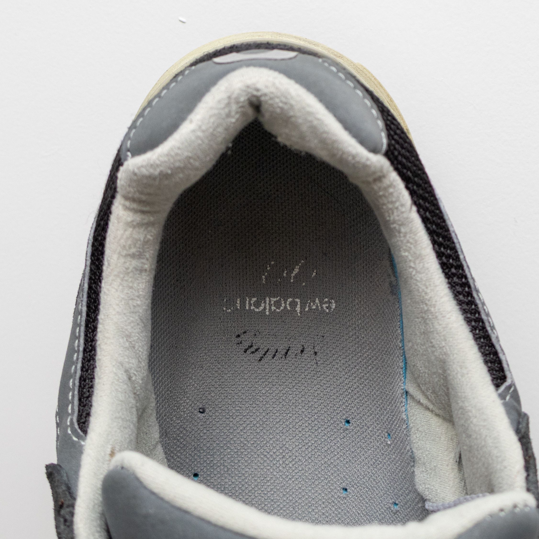 New Balance New Balance 993 Running Shoes Sneakers Black Gray MR993BK Size US 11.5 / EU 44-45 - 9 Thumbnail