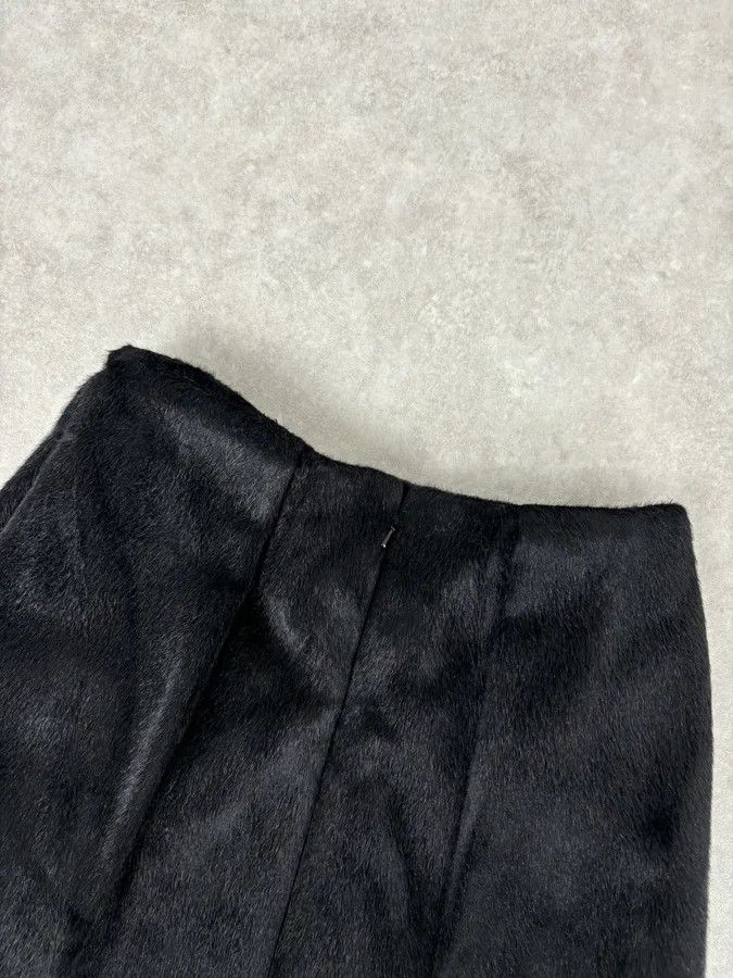 Jil Sander FW2011 Jil Sander Black A-Line Faux Pony Hair Skirt Size 26" / US 2 / IT 38 - 8 Thumbnail