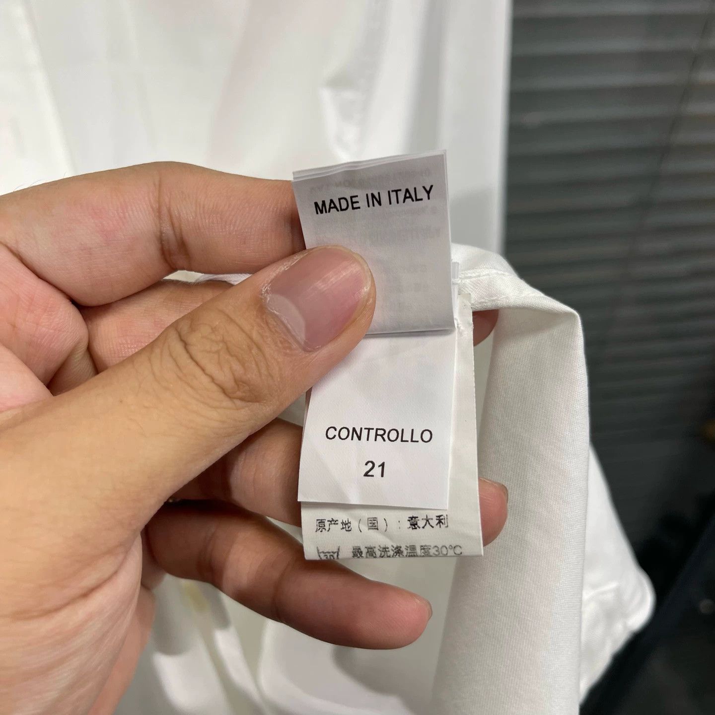 Brunello Cucinelli Brunello Cucinelli Classic Solid Shirt L 99 New Size US L / EU 52-54 / 3 - 4 Thumbnail