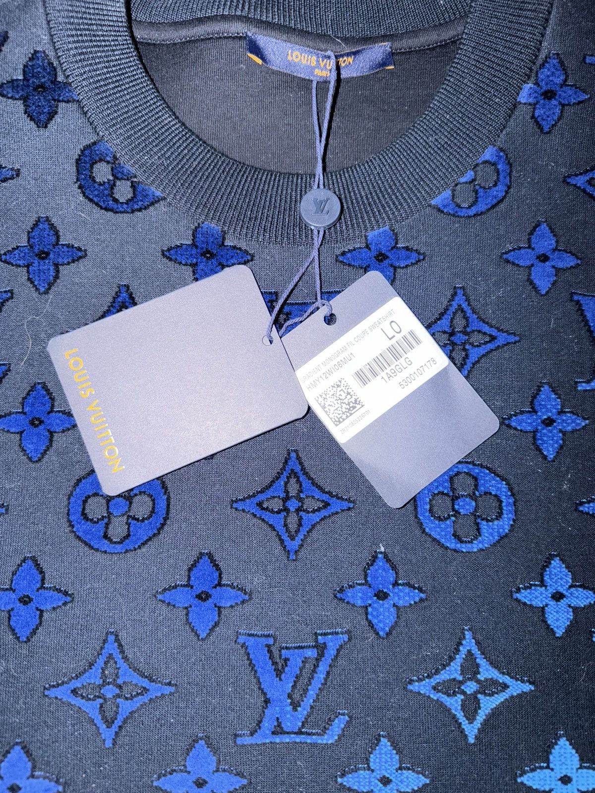 Louis Vuitton Louis Vuitton Gradient Monogram Fil Coup Sweatshirt Size US L / EU 52-54 / 3 - 8 Thumbnail