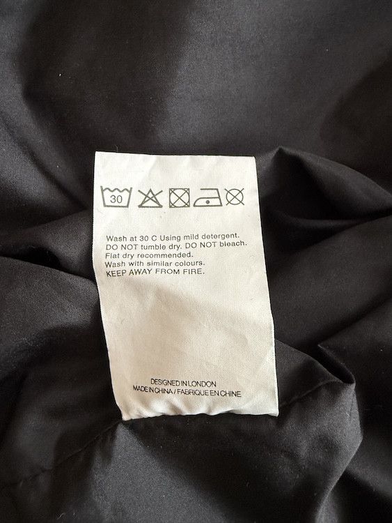 Other UK Purple Mountain Observatory Waves Gilet Vest Size US L / EU 52-54 / 3 - 7 Thumbnail