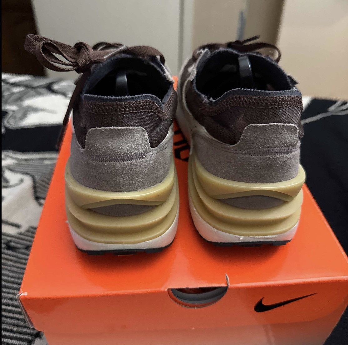 Nike Nike Waffle One “Light Chocolate” Size US 10 / EU 43 - 5 Thumbnail