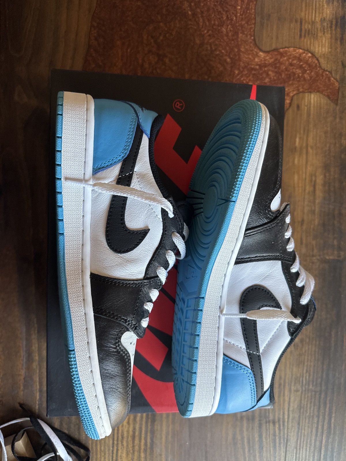 Jordan Brand Air Jordan 1 Retro Low OG ‘UNC’ Size US 8.5 / EU 41-42 - 2 Thumbnail
