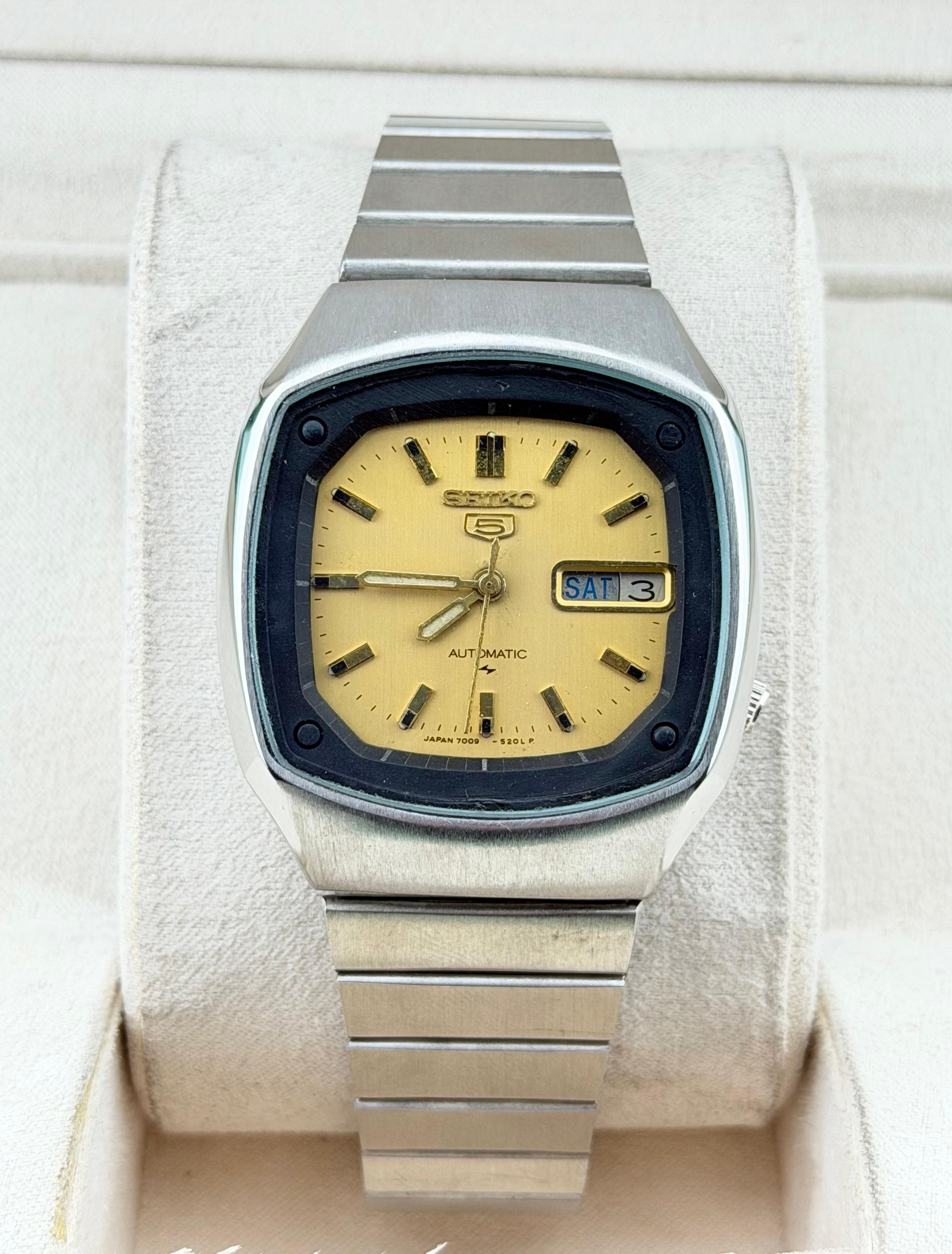 Seiko Vintage Men's Wrist Automatic Watch Size 38 - 1 Thumbnail