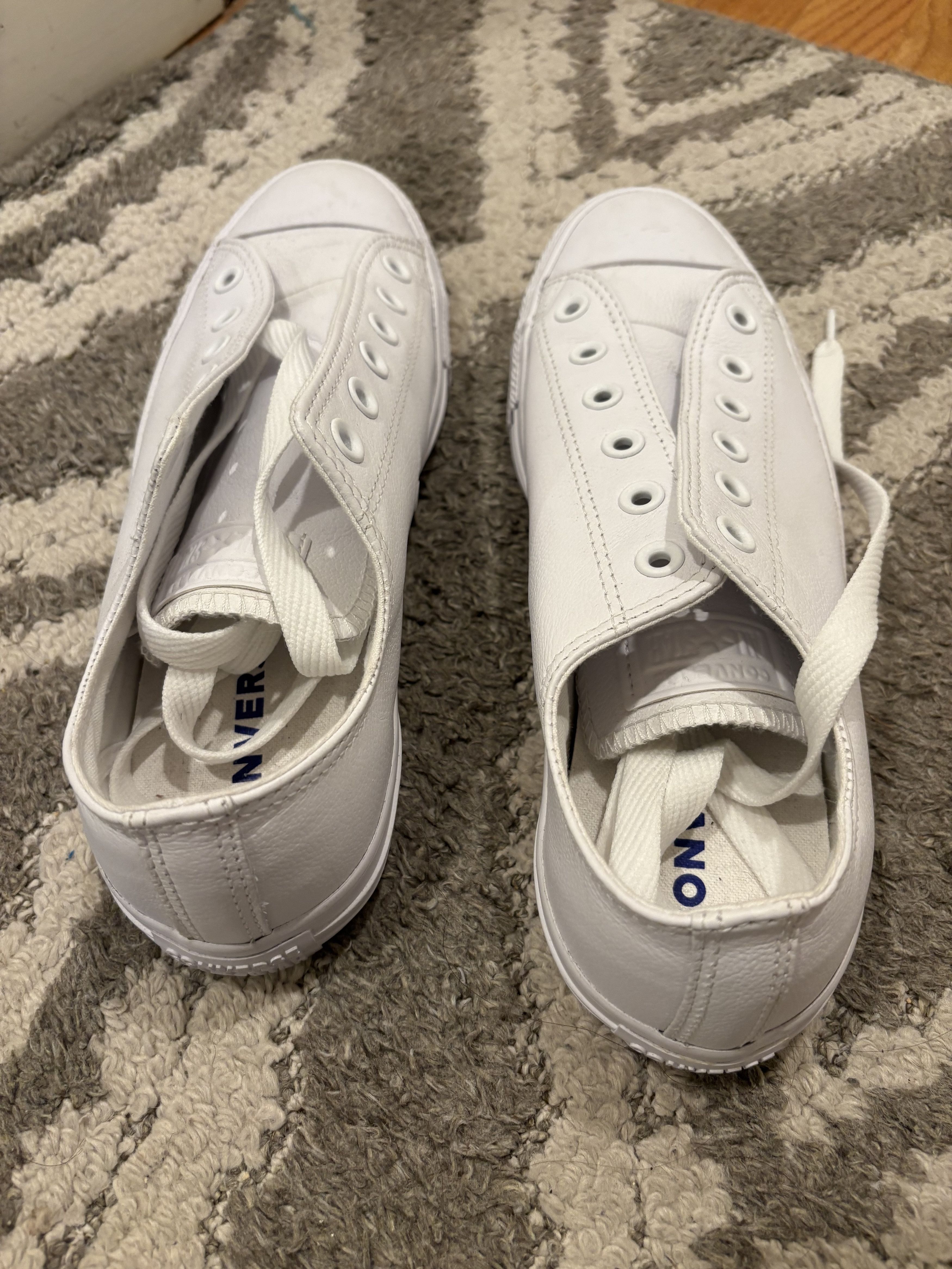 Converse Chuck Taylor All Star Leather Size US 8 / EU 41 - 3 Thumbnail