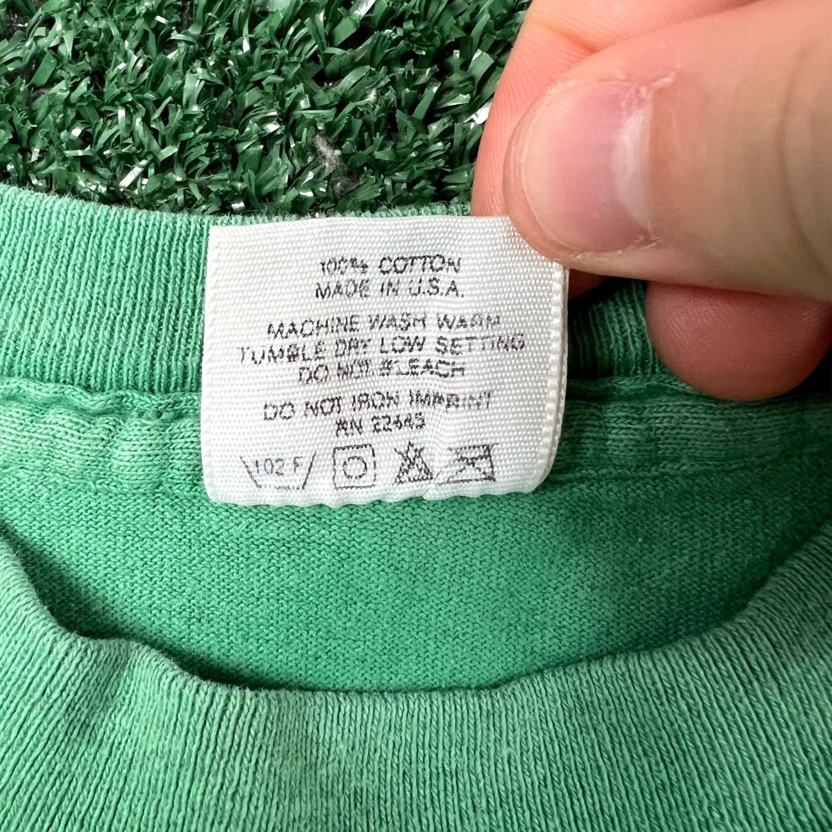 Quiksilver VTG Quiksilver Saltwater Denim Pineapple Single Stitch T-Shirt Mens L Green 80s Size US L / EU 52-54 / 3 - 4 Thumbnail