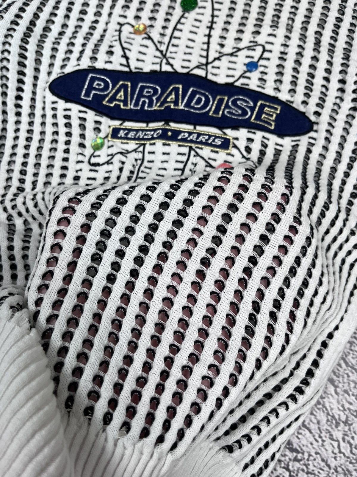 Kenzo Vintage Kenzo Paris Paradise Web Mesh sweater logo size S Size S / US 4 / IT 40 - 6 Thumbnail