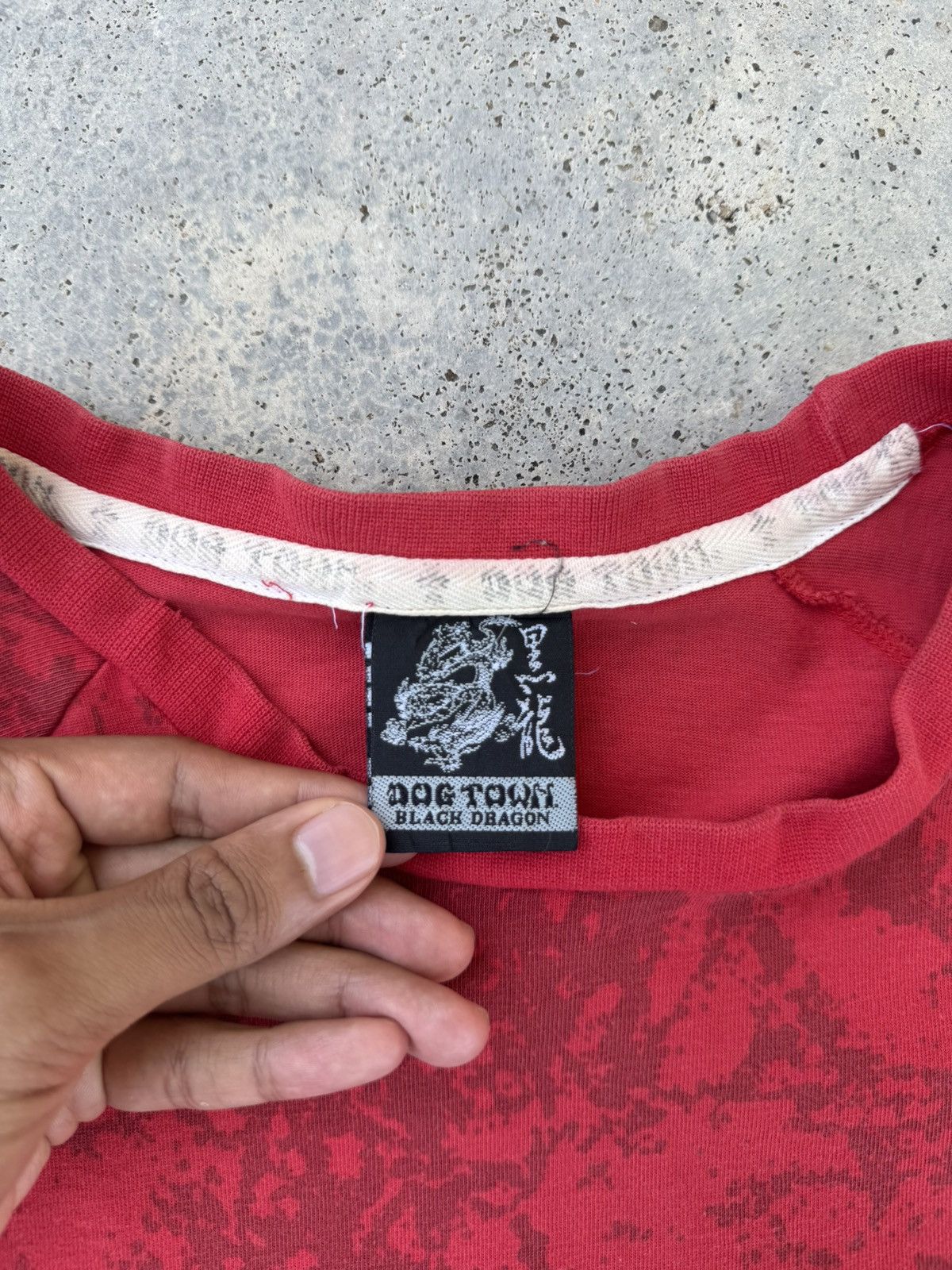 Dogtown 2000s Dogtown Red Dragon Over Print Tees Size US L / EU 52-54 / 3 - 5 Thumbnail
