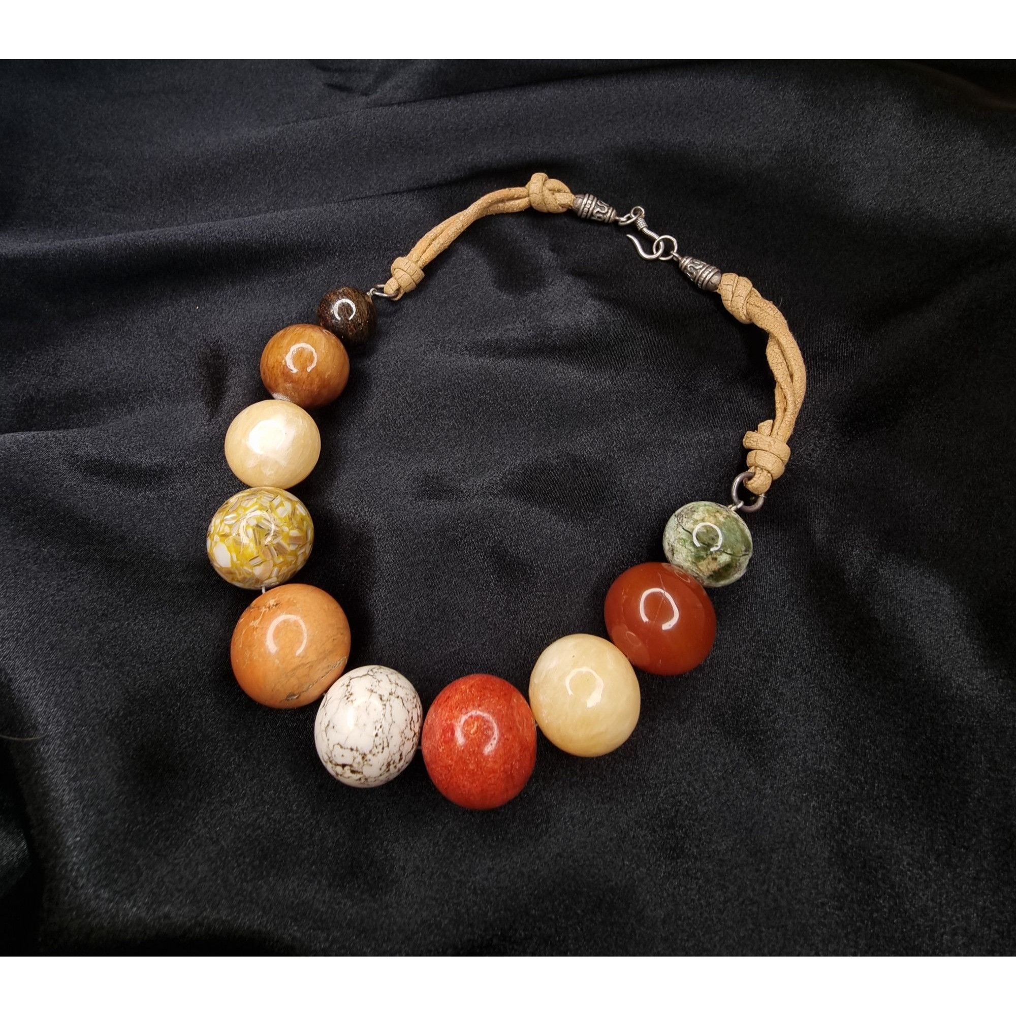 Vintage Vintage Large Stone Beaded Necklace With Sterling Silver Cla Size ONE SIZE - 3 Thumbnail