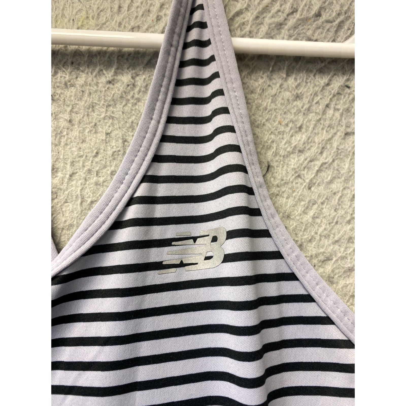 New Balance New Balance Tank Top Women Small Black Sleeveless Racerback Scoop Neck Logo 114-60 Size S / US 4 / IT 40 - 2 Thumbnail