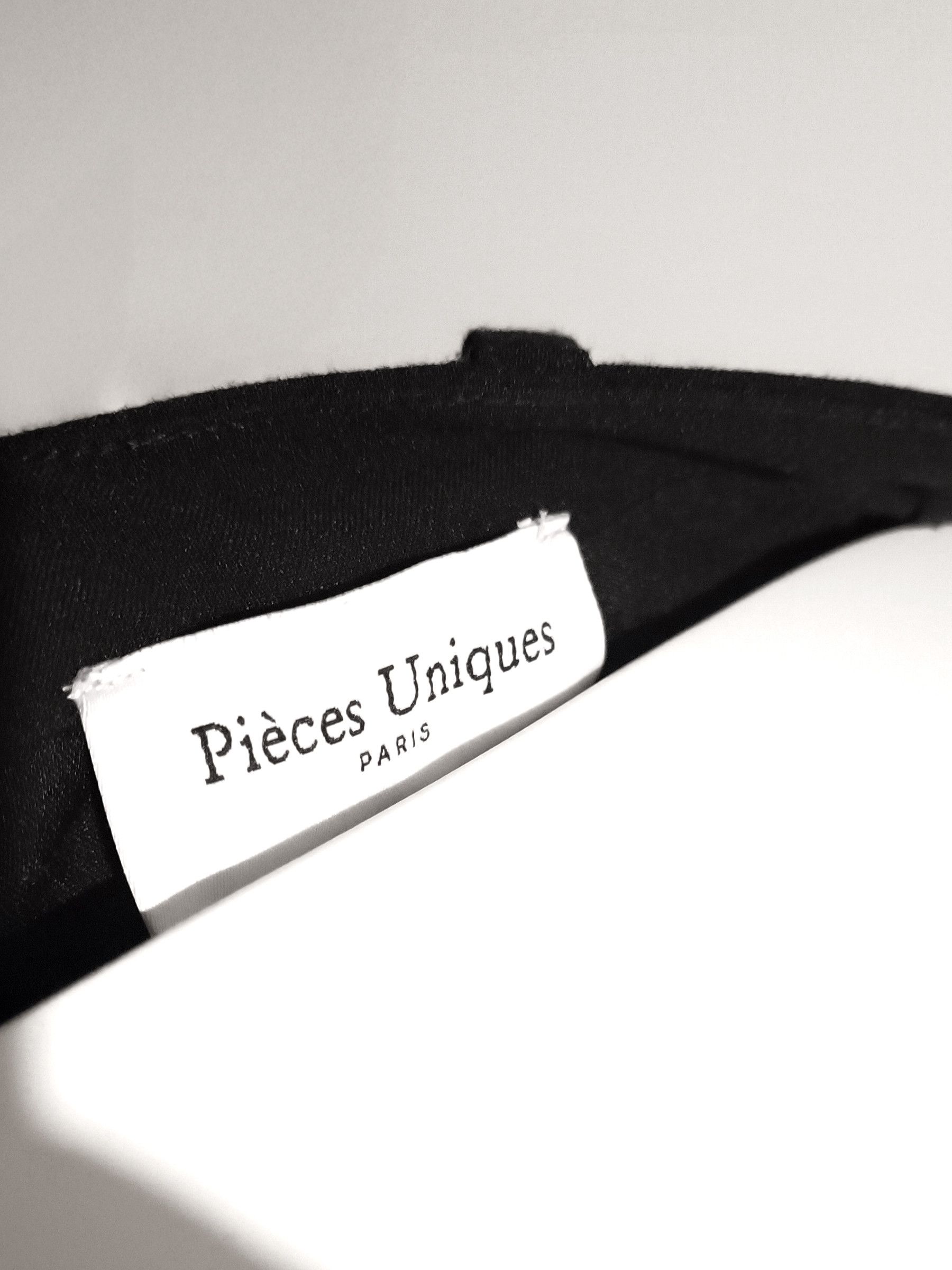Pieces Uniques PIÈCES UNIQUES AW19 'MOON & SUN' BLACK BONDAGE TROUSERS Size 25" / US 0 / IT 36 - 16 Thumbnail
