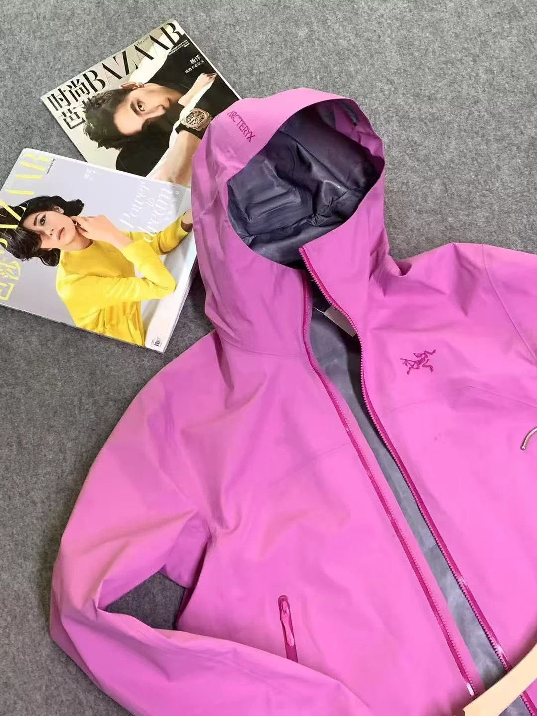 Arc'teryx ARC'TERYX logo solid hooded jacket L AG205 Size L / US 10 / IT 46 - 3 Thumbnail