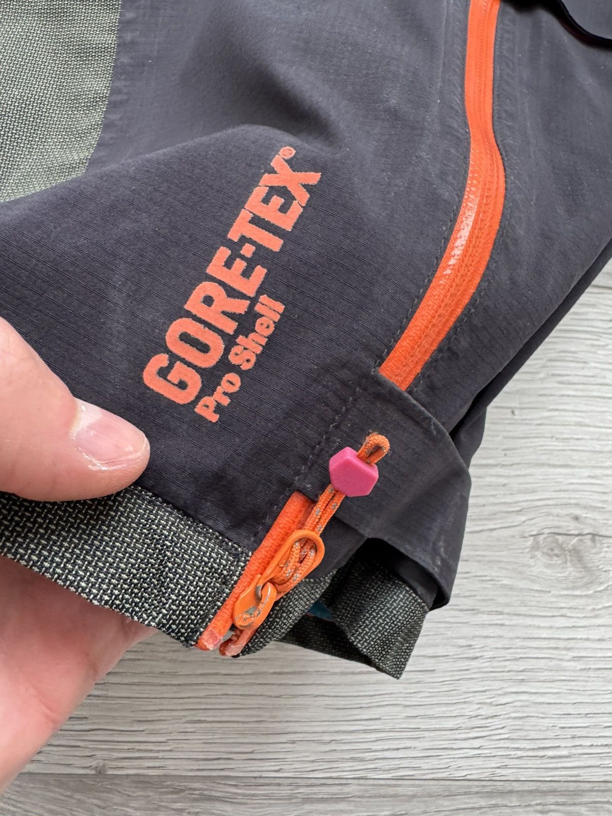 Goretex Mammut Extreme Ski Suit Size L / US 10 / IT 46 - 16 Thumbnail