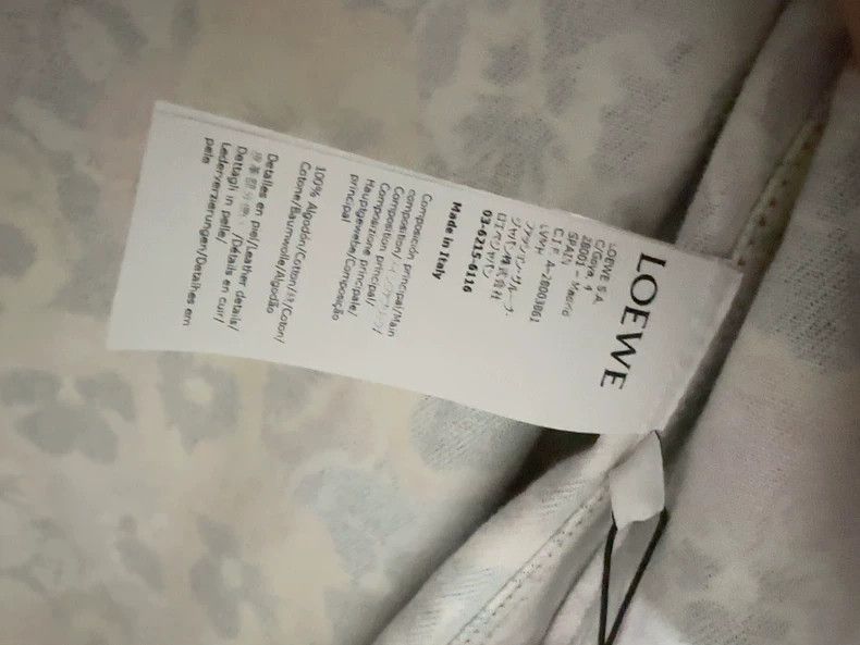 Loewe LOEWE A long-sleeved shirt jacket with a turned-down colla Size US XL / EU 56 / 4 - 4 Thumbnail