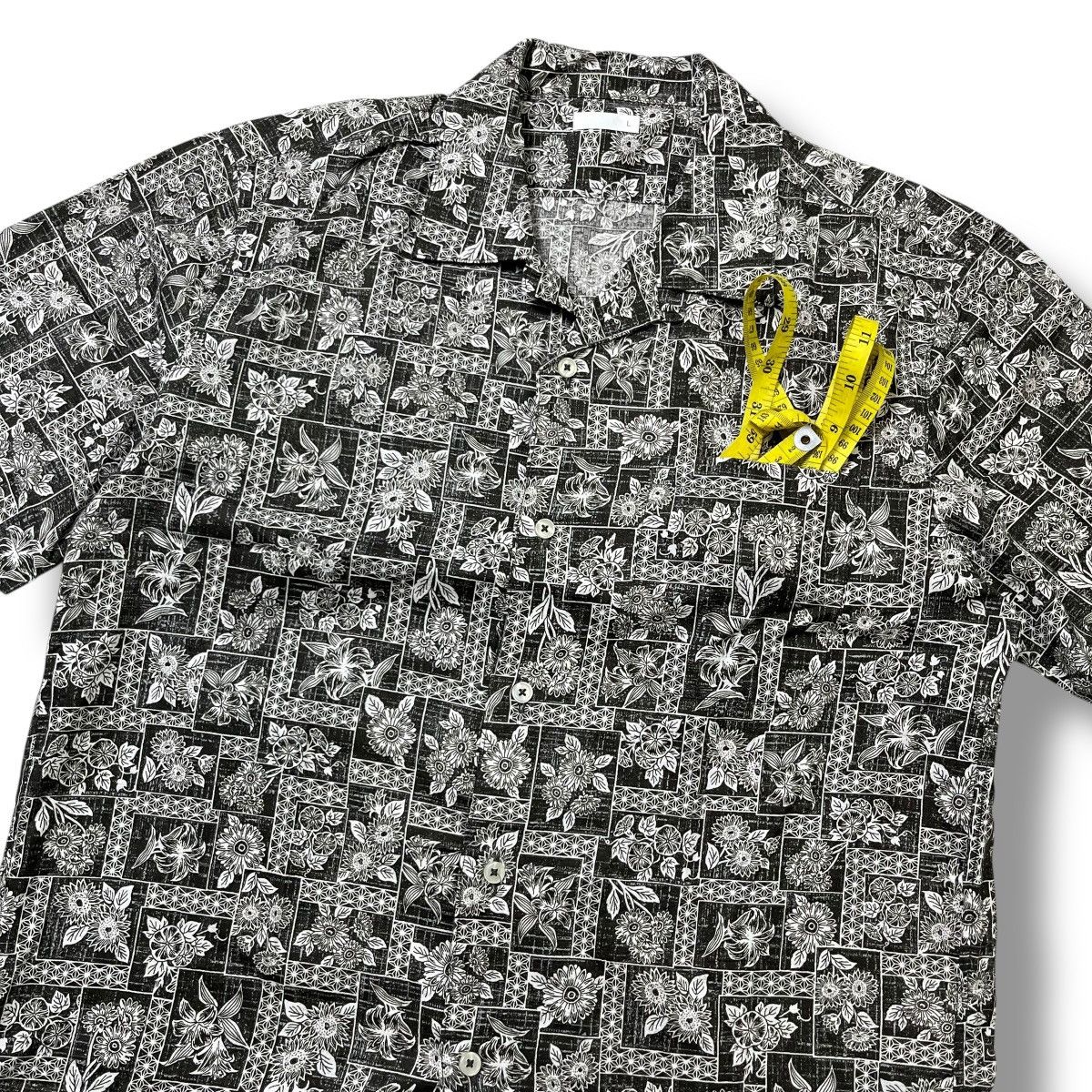 Tornado Mart GU loop collar shirt hawaiian Size US L / EU 52-54 / 3 - 2 Thumbnail