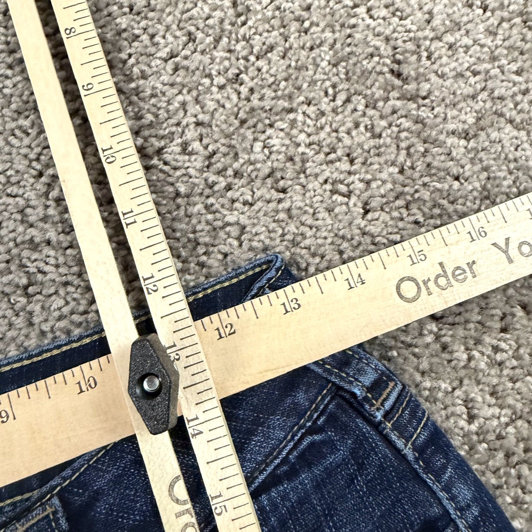 Silver Jeans Women 27 Boot Cut Low Rise Dark Wash Stretch Denim Suki 26x30