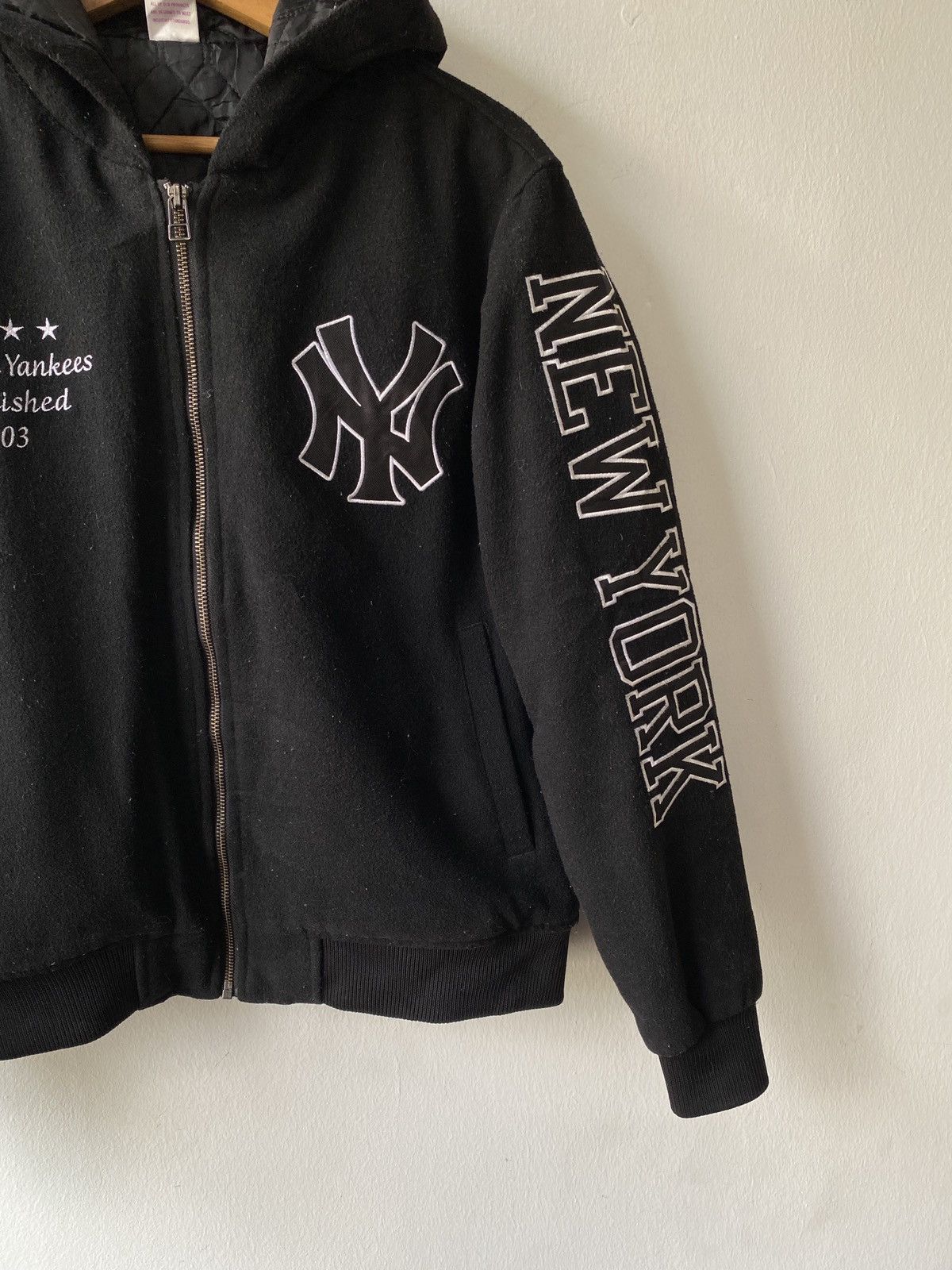 Japanese Brand 2000s - New York Yankees Wool Zipper Hoodie Jacket Size US L / EU 52-54 / 3 - 7 Thumbnail