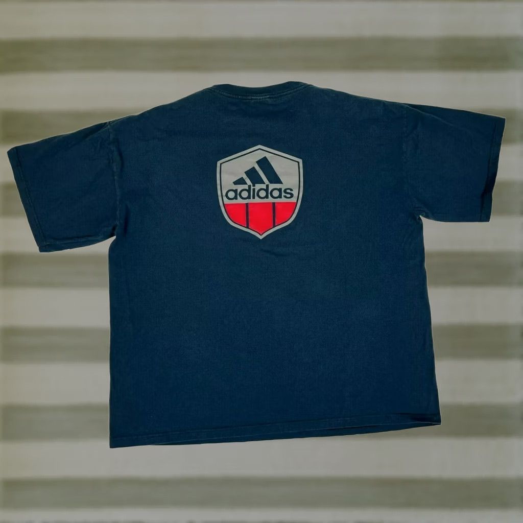 Adidas VINTAGE Adidas T-Shirt Mens 90s Double-Sided Made in USA Navy XL Crew Neck Short Sleeve Cotton Logo 90s USA Size US XL / EU 56 / 4 - 1 Thumbnail