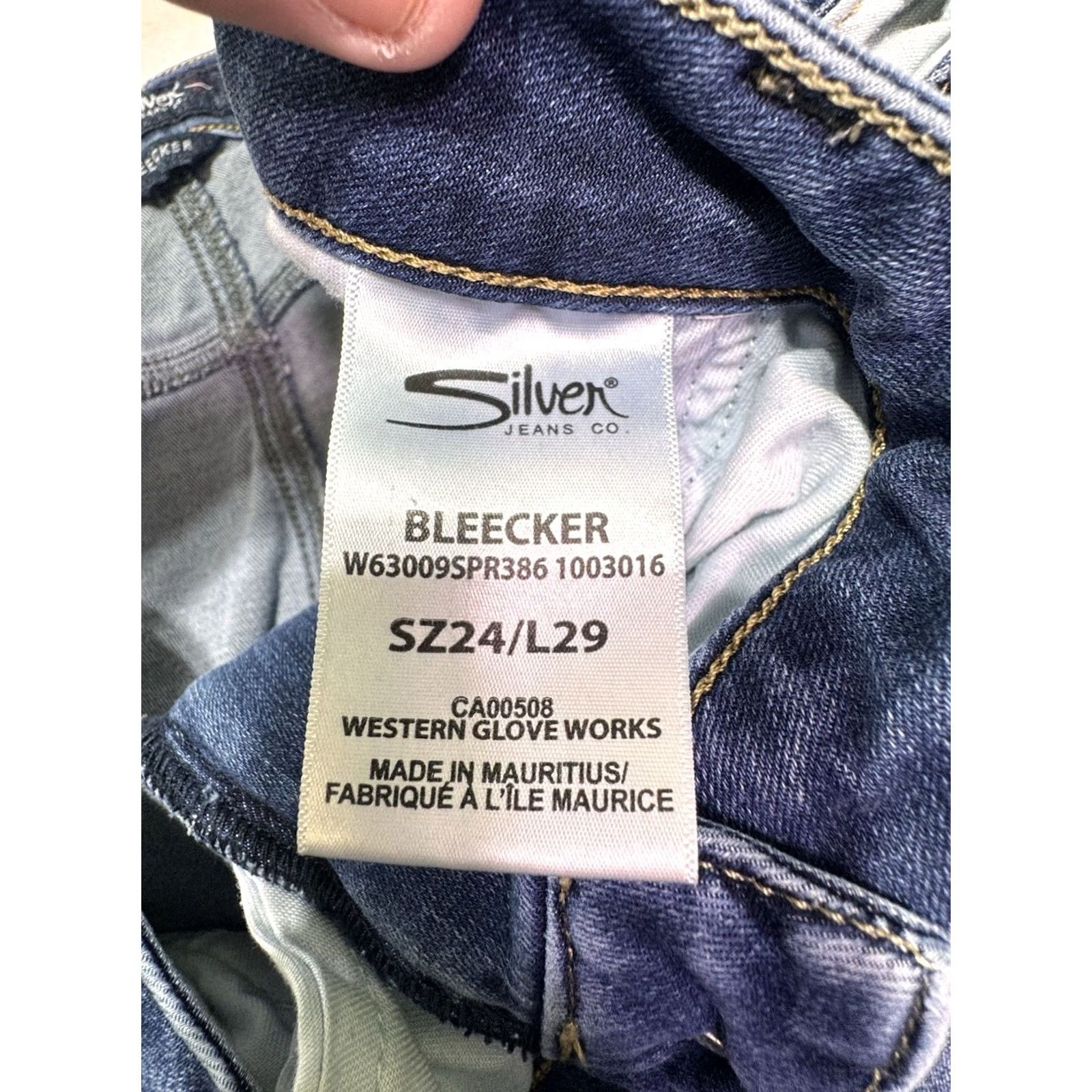 Silver Jeans Co. VINTAGE? No. Size 42" / US 20 - 5 Thumbnail