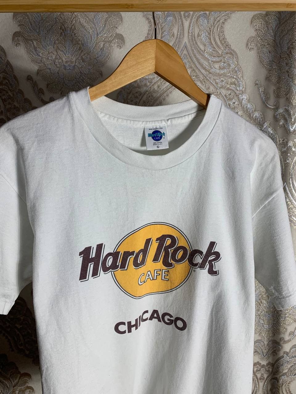 Cartoon Network VERY RARE HARD ROCK CAFE CHICAGO RETRO T-SHIRT Y2K 90s USA Size US L / EU 52-54 / 3 - 3 Thumbnail