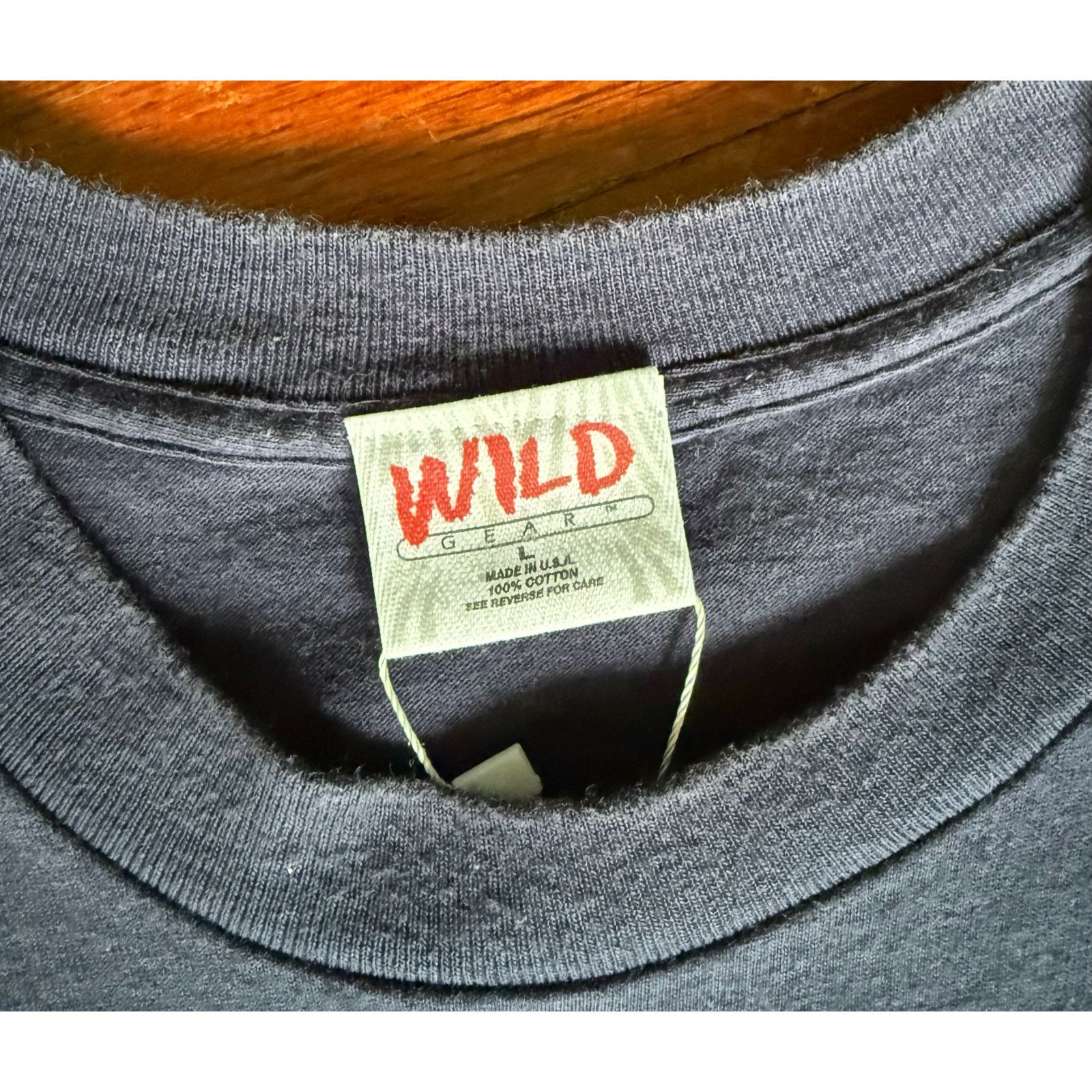 Vintage Vintage Florida Blue Double Side Graphic Whale T Shirt Large Size US L / EU 52-54 / 3 - 5 Thumbnail