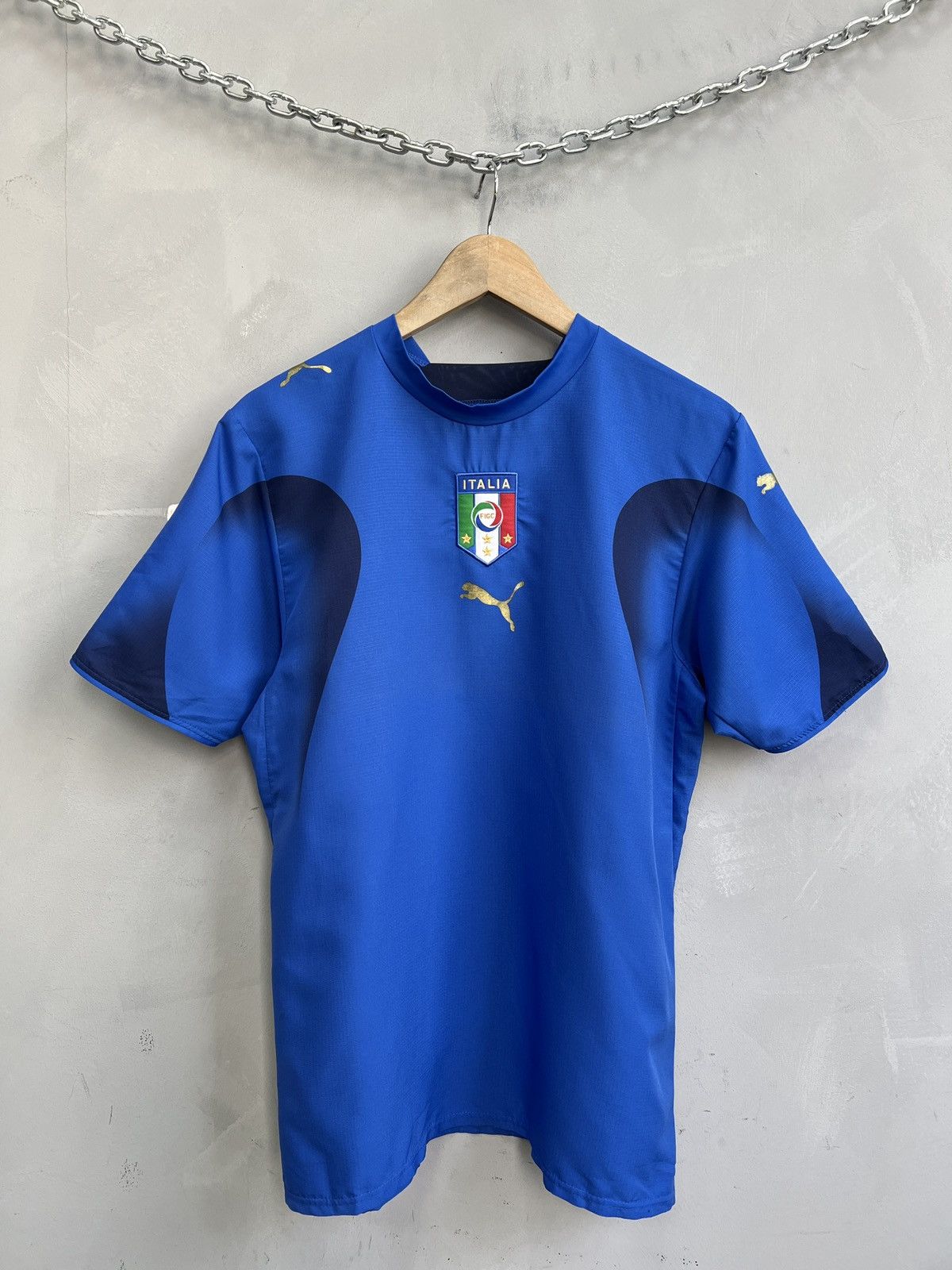 Puma Puma Italy football jersey 2006 home kit y2k Size US S / EU 44-46 / 1 - 1 Thumbnail