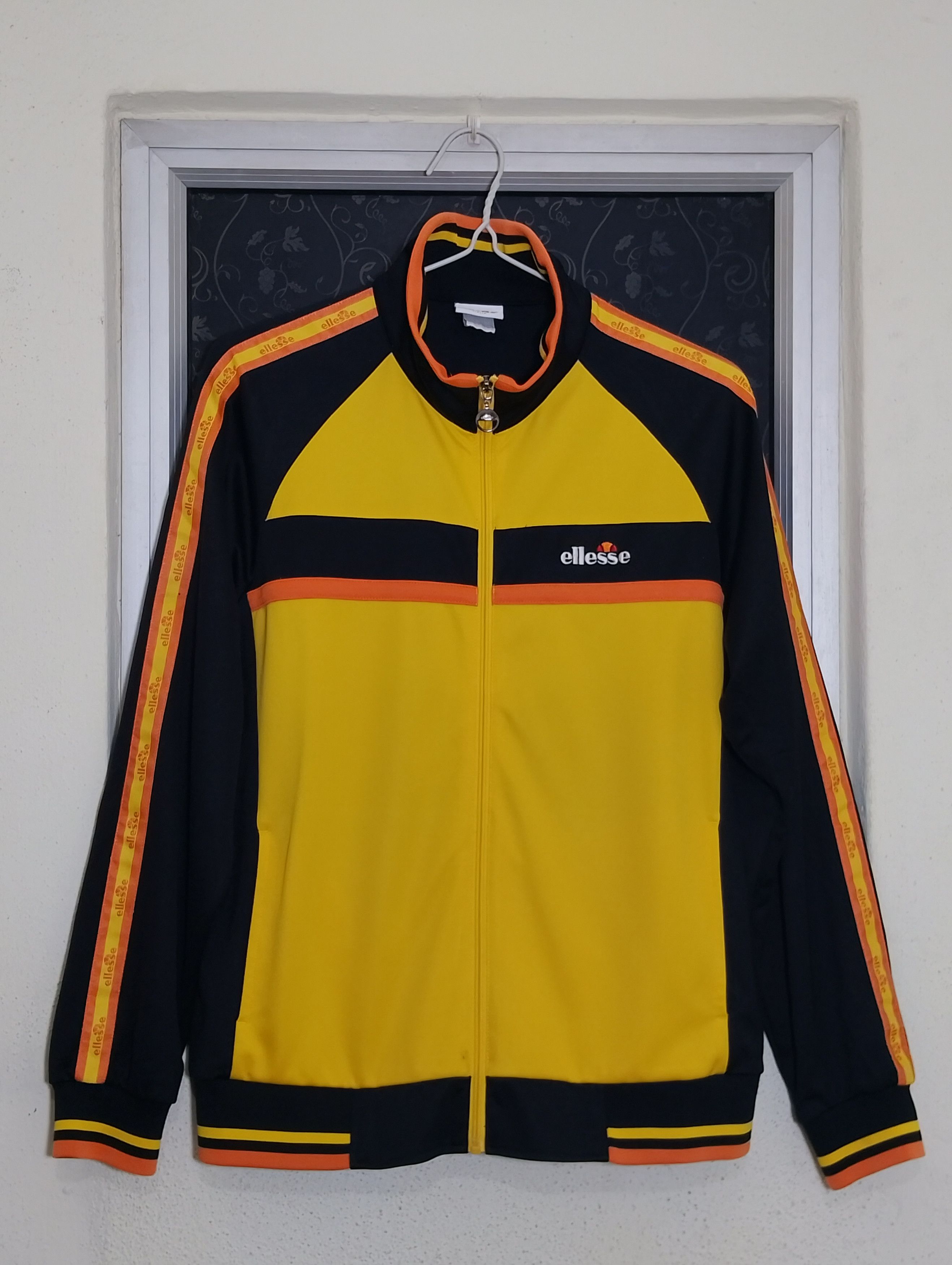 Ellesse Track tops
