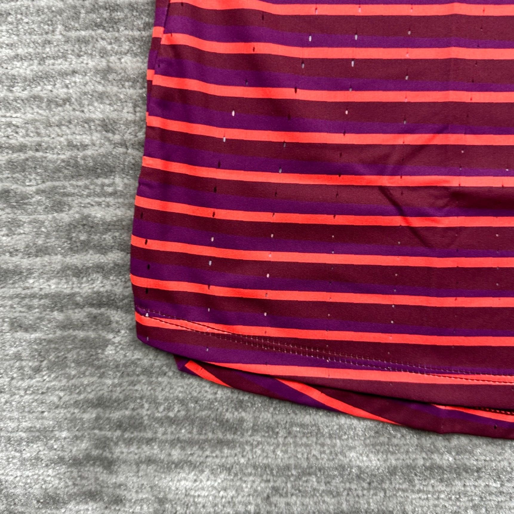 Nike Nike Dri-FIT Tank Womens Medium Red Striped Running Singlet Sleeveless Pullover Quick Dry Breathable Moisture Wicking Sportswear Size M / US 6-8 / IT 42-44 - 4 Thumbnail