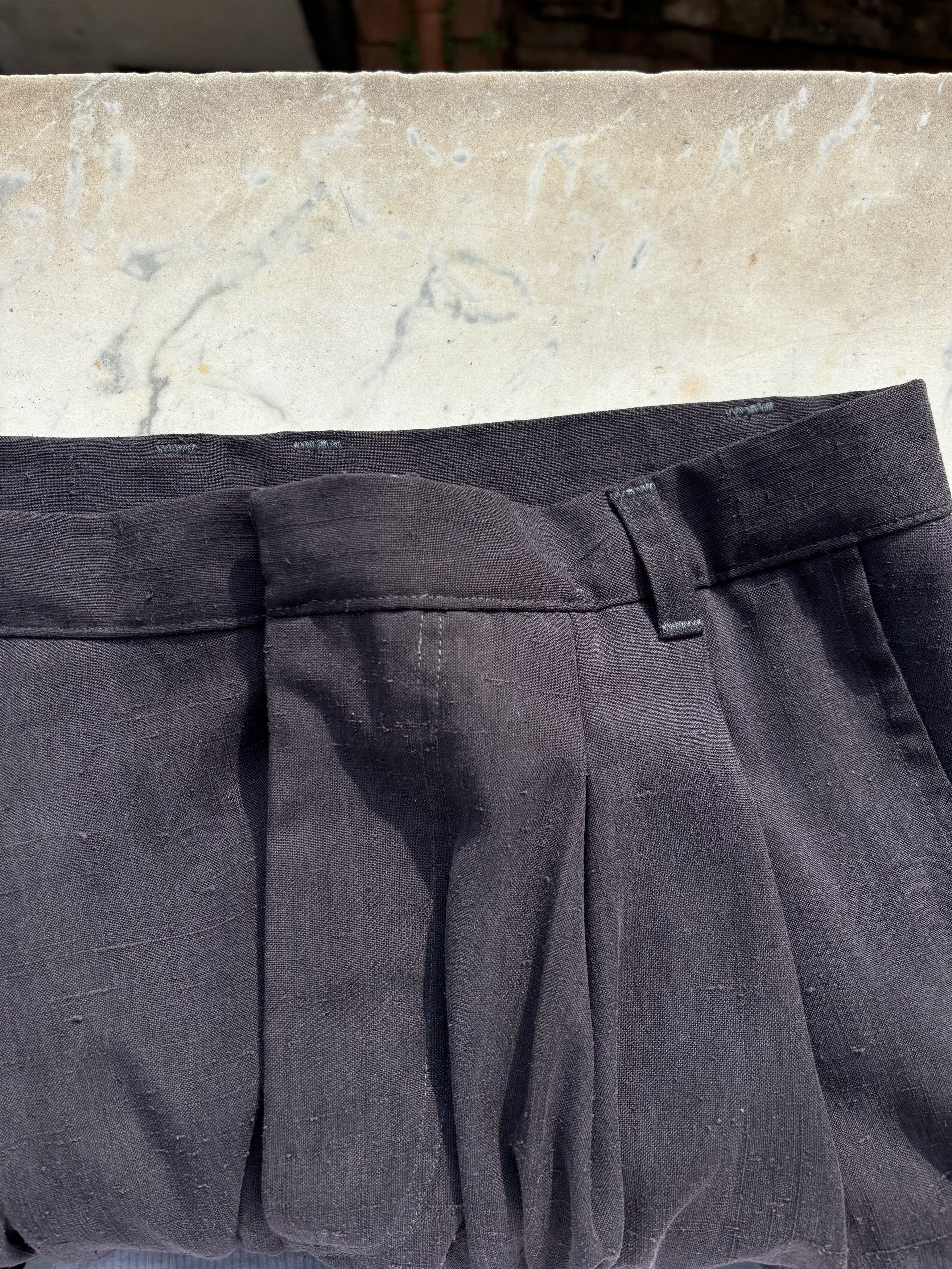 Japanese Brand Japanese Silk-Linen Pleated Wide-Leg Loose Straight Trousers Size US 32 / EU 48 - 7 Thumbnail