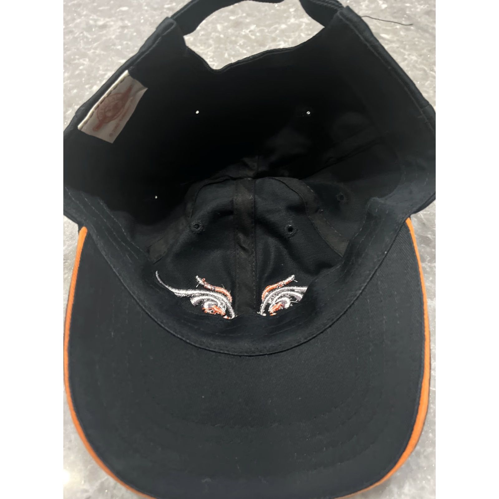 Budweiser VINTAGE 2002 Budweiser logo Anheuser Busch Official BLACK Adjustable Hat Halloween Unisex Adults Adjustable Black Logo Baseball Cap Mens Womens Size ONE SIZE - 6 Thumbnail