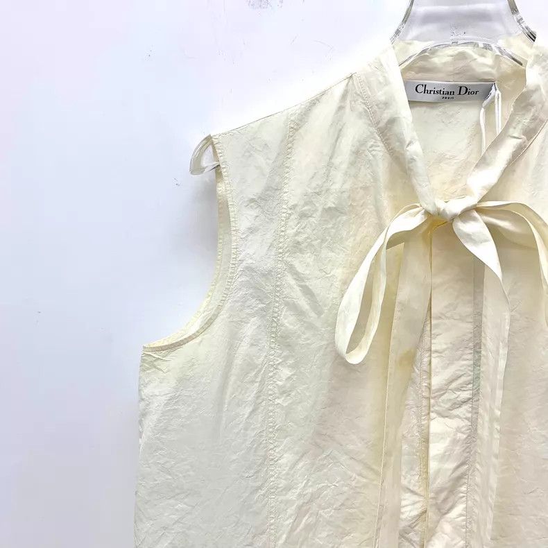 Dior Dior Beige bee embroidery mulberry silk tie bow sleeveless Size XXS / US 00 / IT 34 - 3 Thumbnail