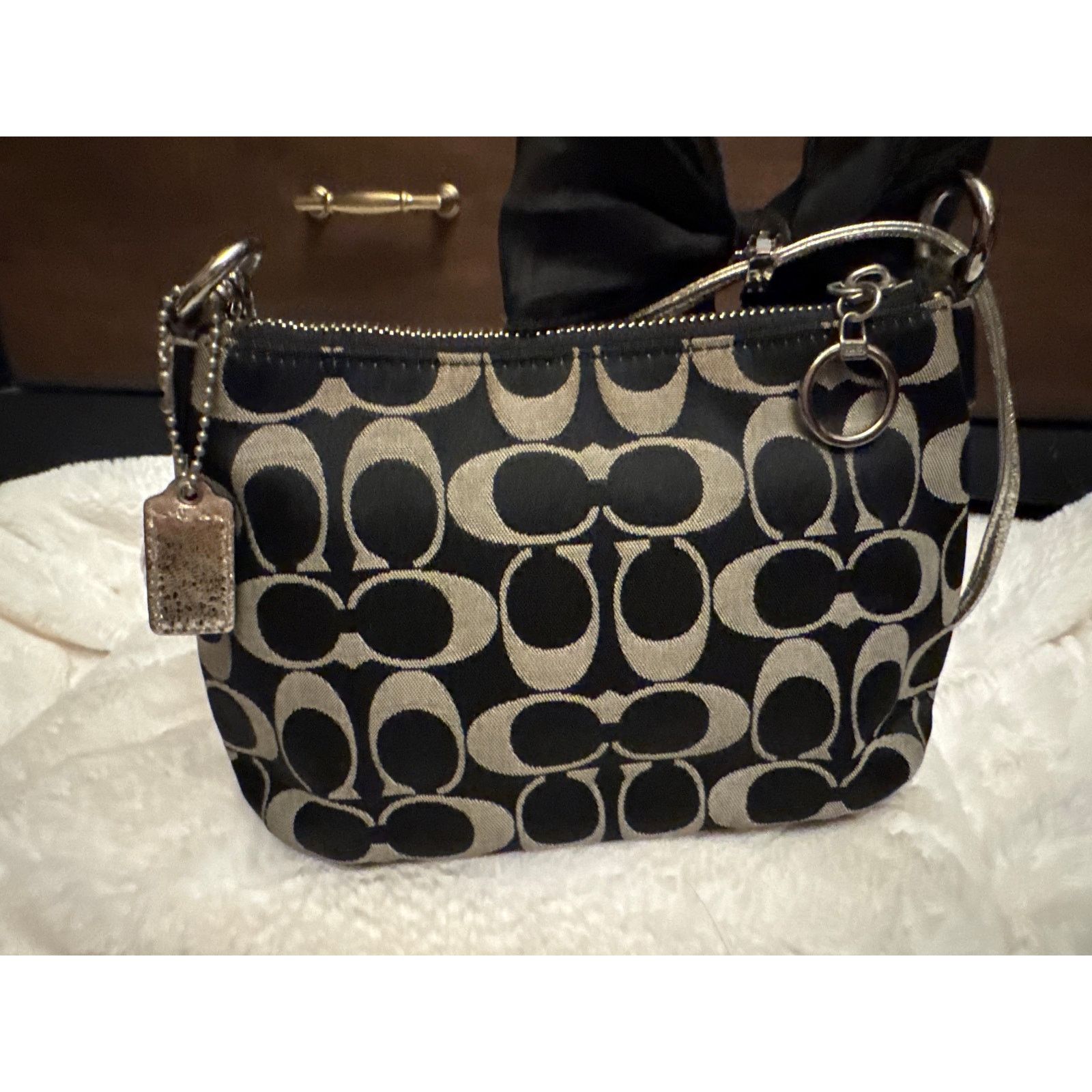 Coach Coach Poppy Crossbody Black / Gray Silver Metallic Size ONE SIZE - 4 Thumbnail