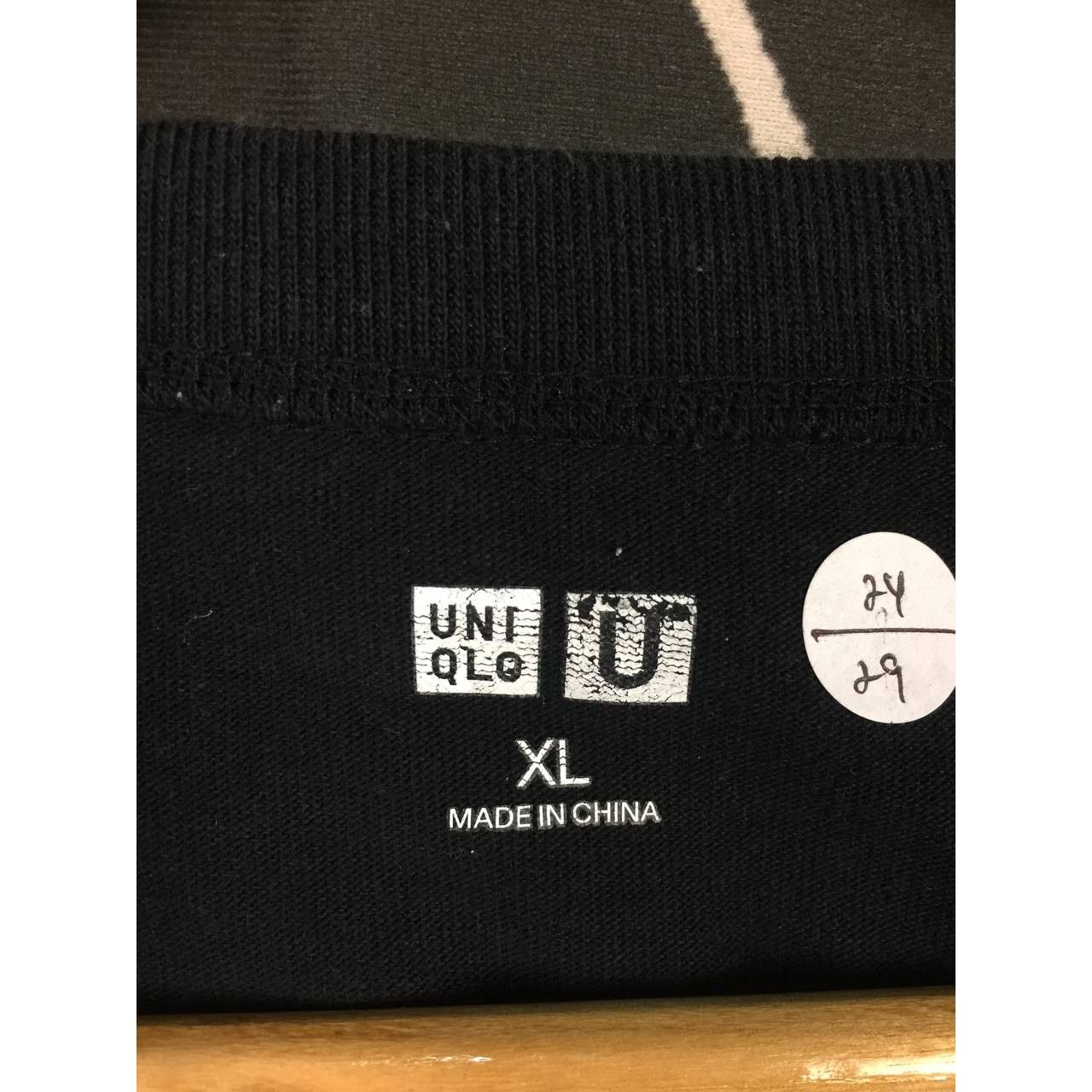 Uniqlo Uniqlo U Plain Crew Neck Short Sleeve Casual Tee XL Size US XL / EU 56 / 4 - 6 Thumbnail