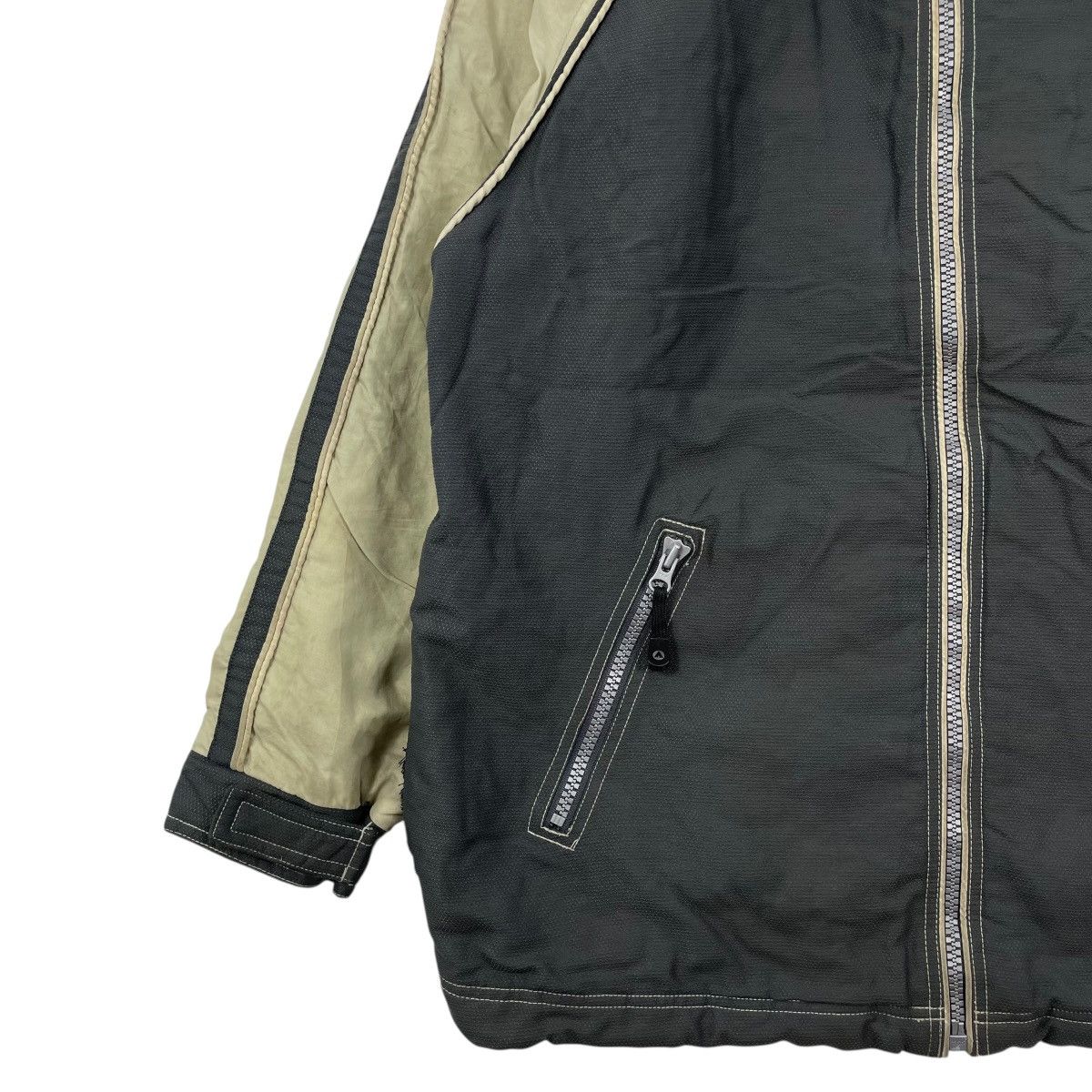 Airwalk Vintage Airwalk Hoodie Zipper Parka Jacket Size US L / EU 52-54 / 3 - 4 Thumbnail