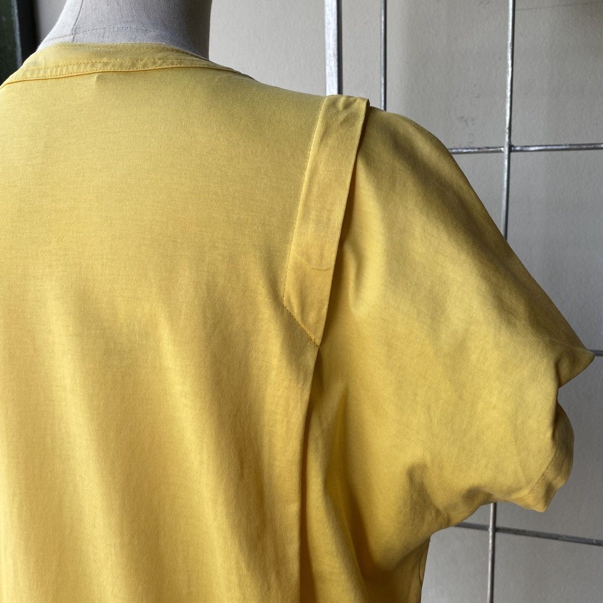 Dior Christian Dior Soft Yellow Buttoned Blouse Size M / US 6-8 / IT 42-44 - 15 Thumbnail